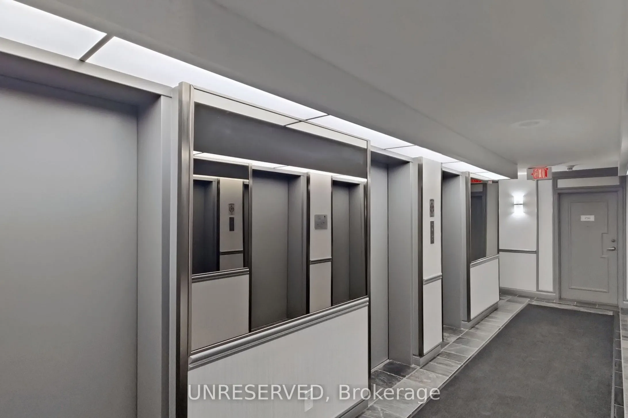 633 Bay Street, #1711