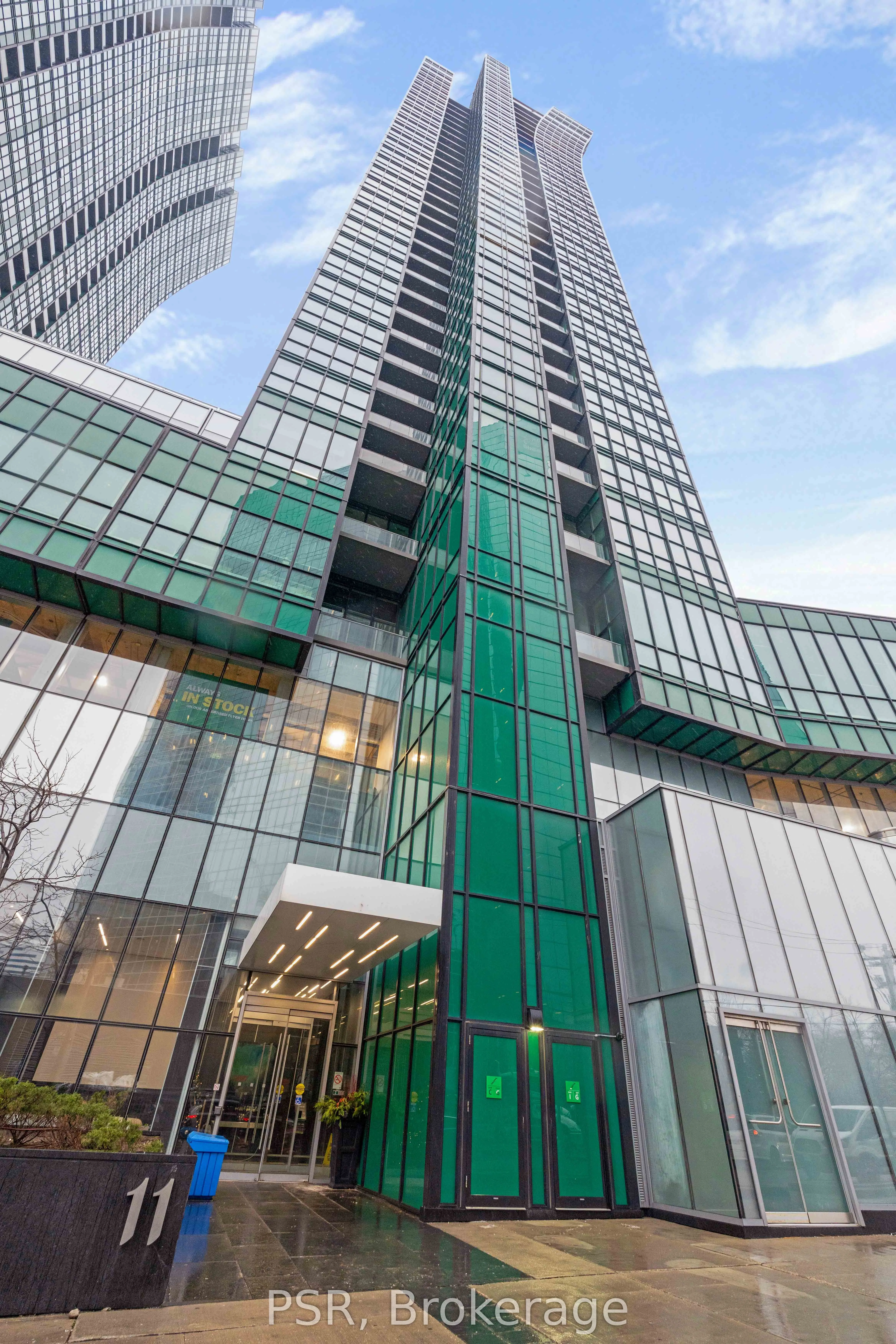 11 Bogert Avenue, #2701