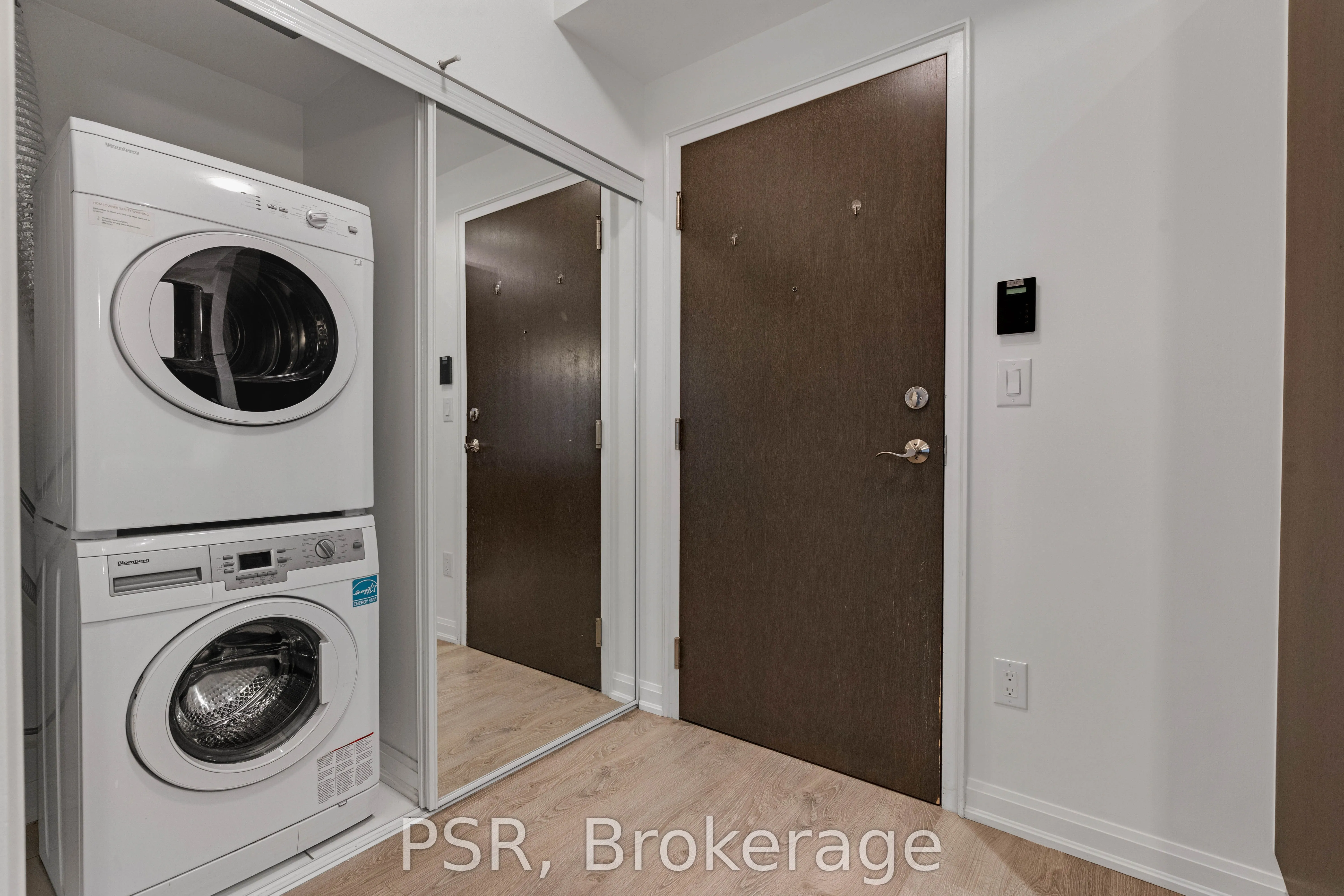 11 Bogert Avenue, #2701