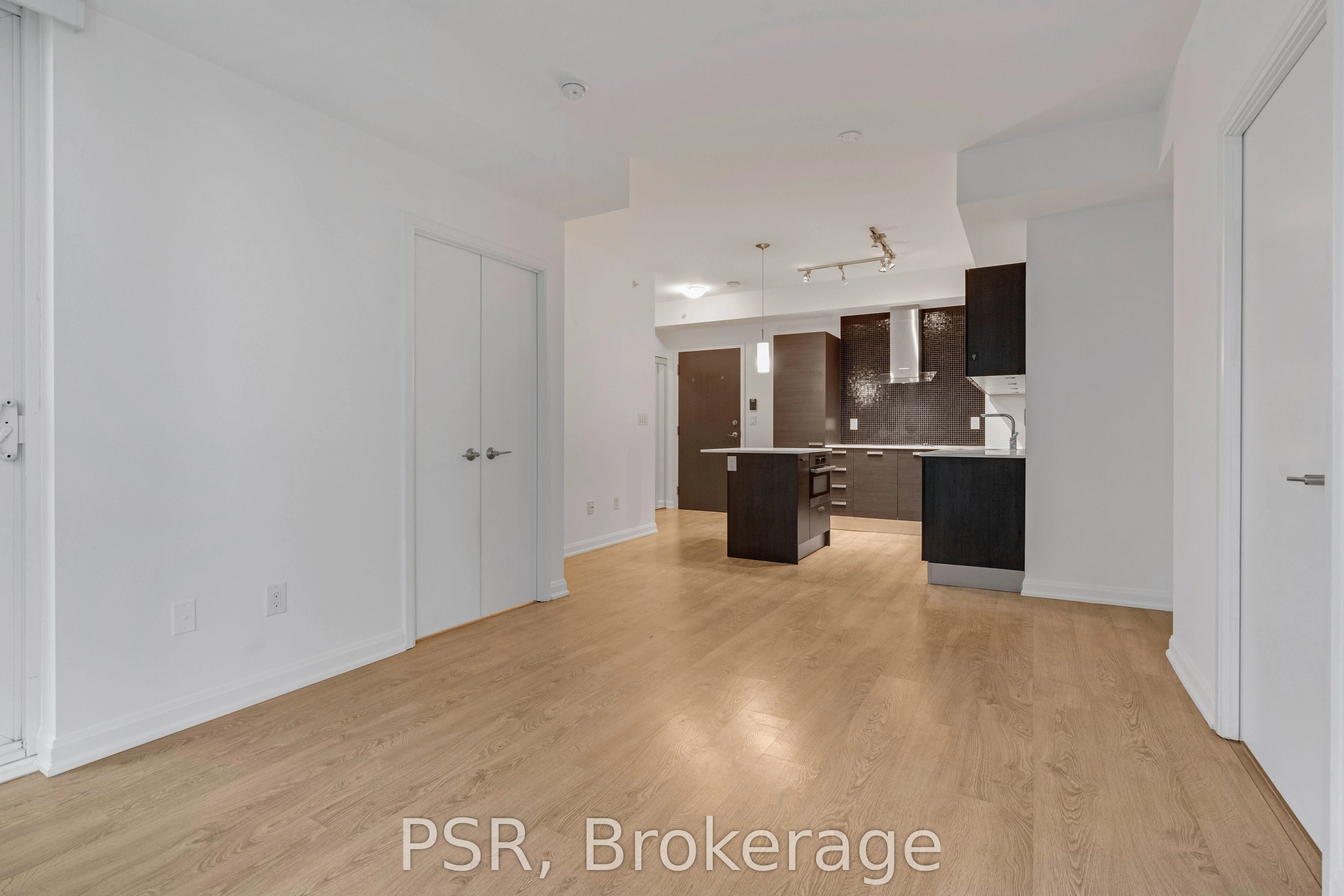 11 Bogert Avenue, #2701
