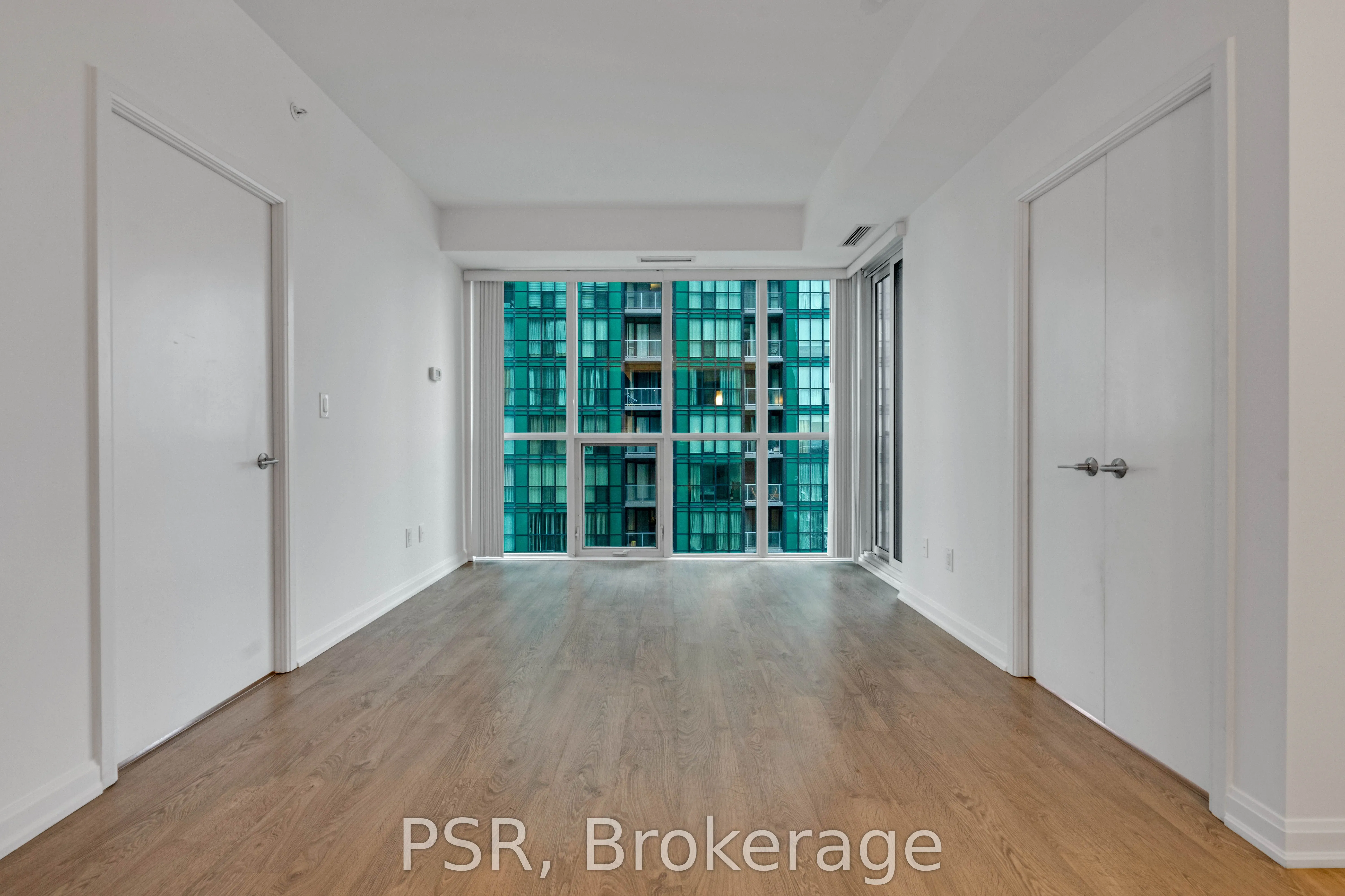11 Bogert Avenue, #2701