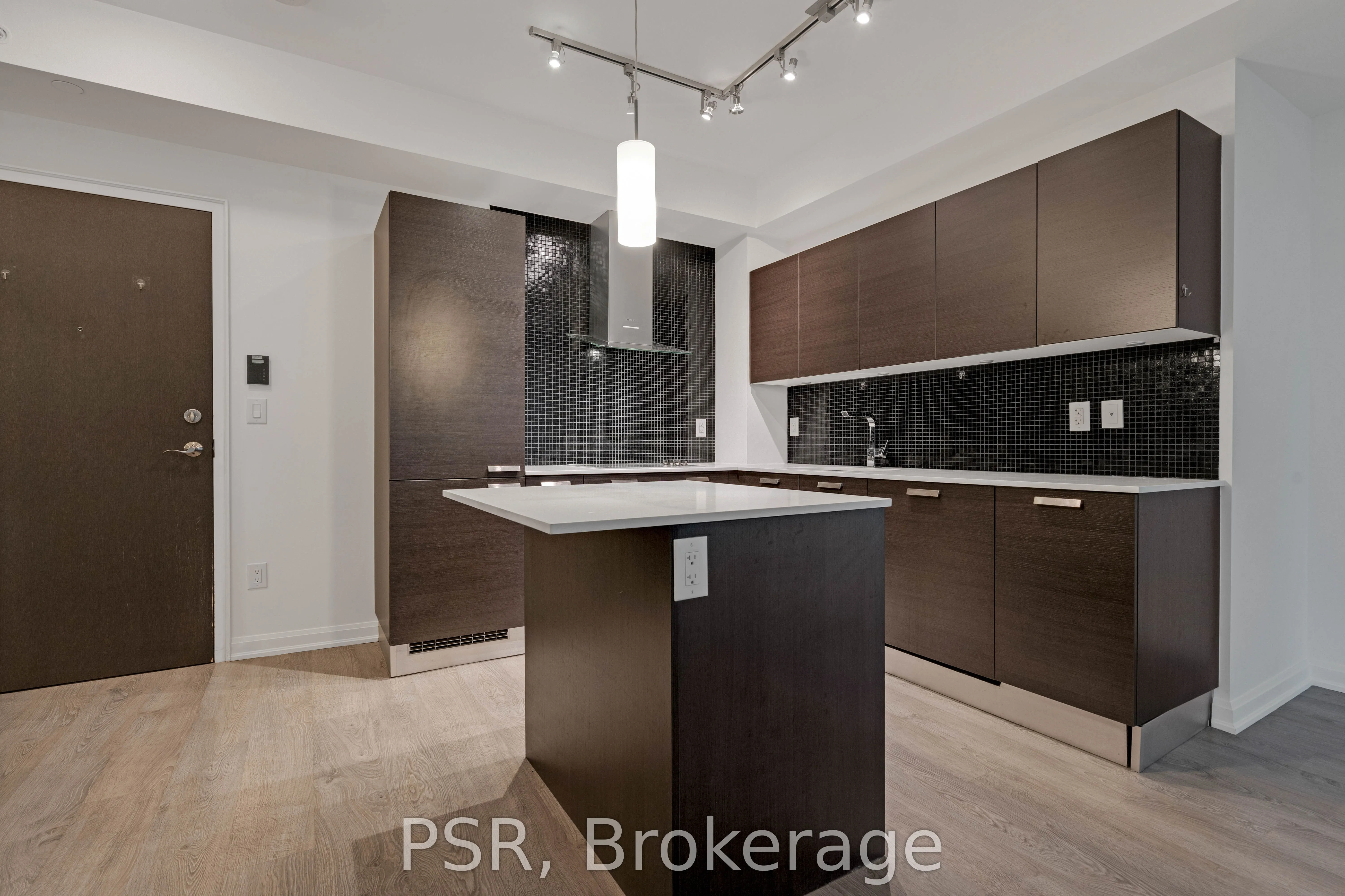 11 Bogert Avenue, #2701
