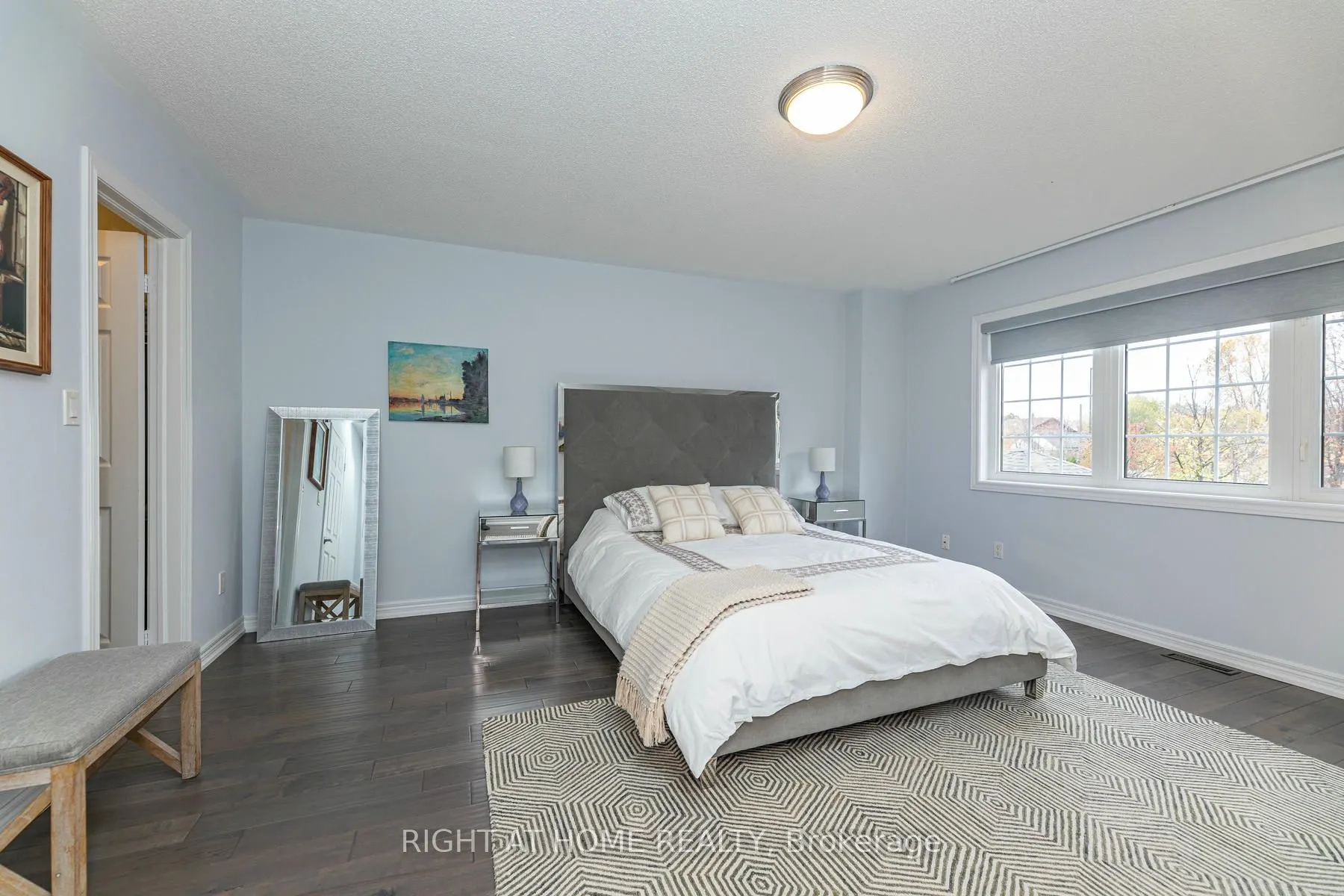 34 Horsham Avenue
