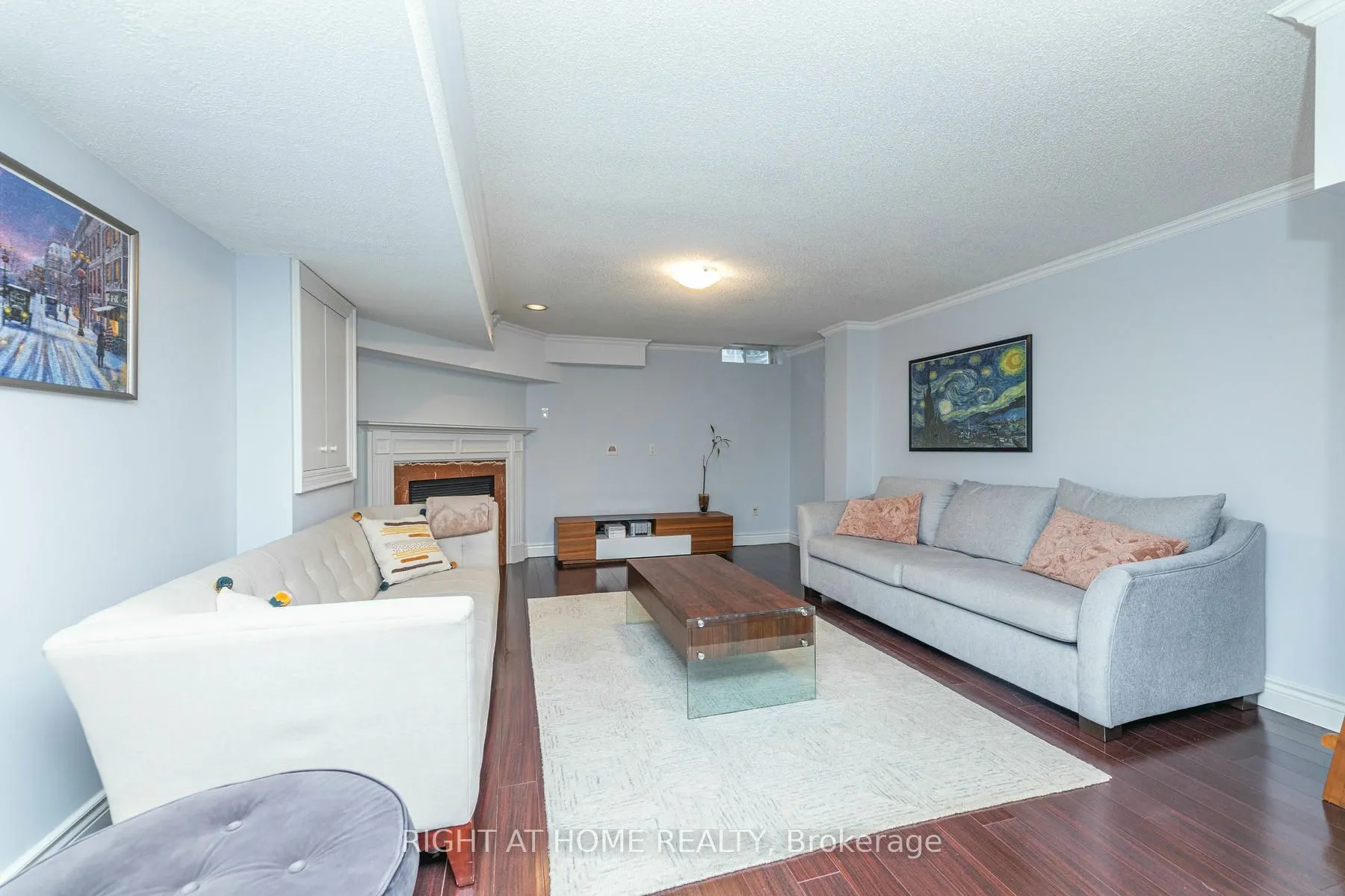 34 Horsham Avenue