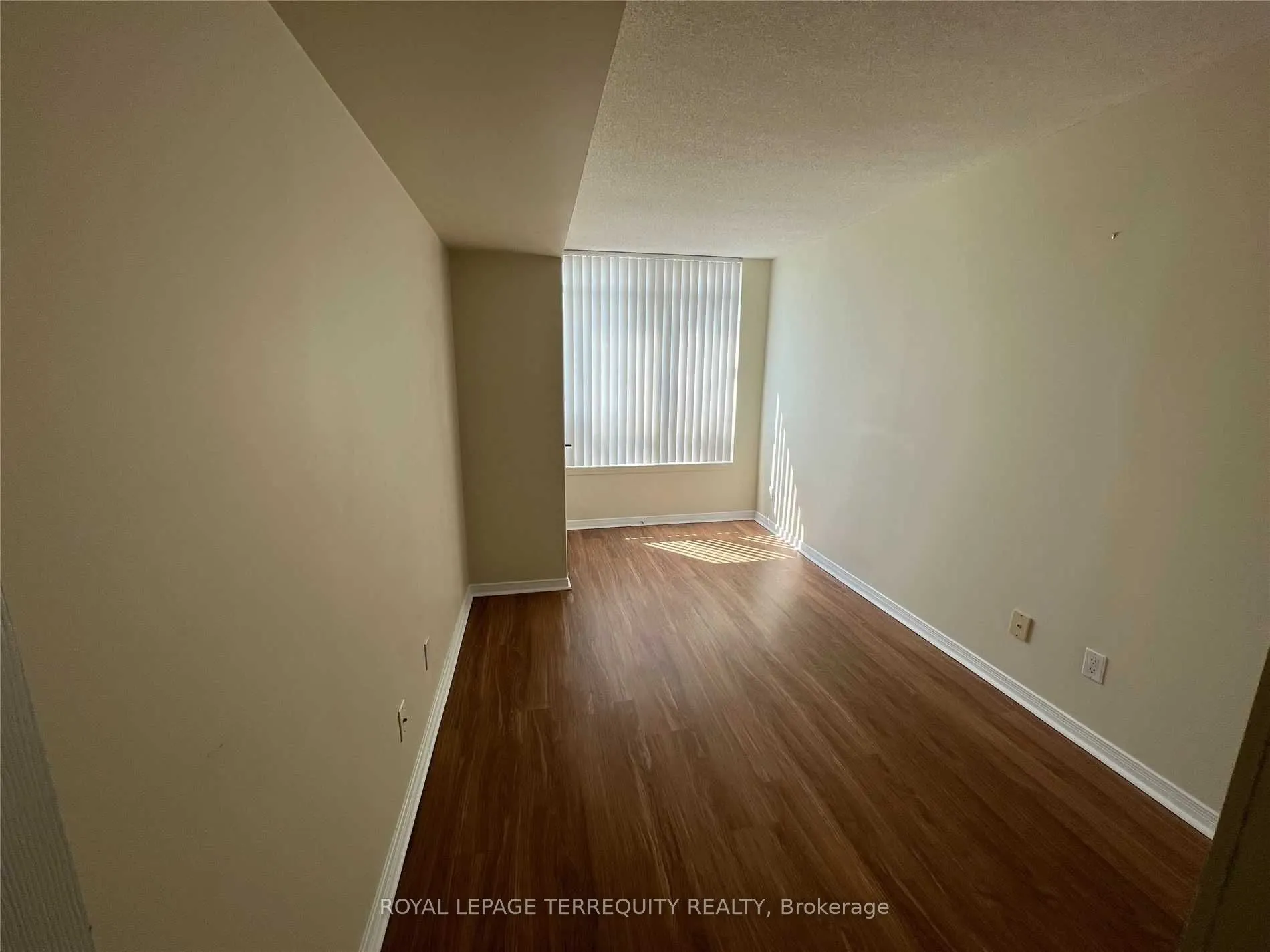 8 Hillcrest Avenue, #2915