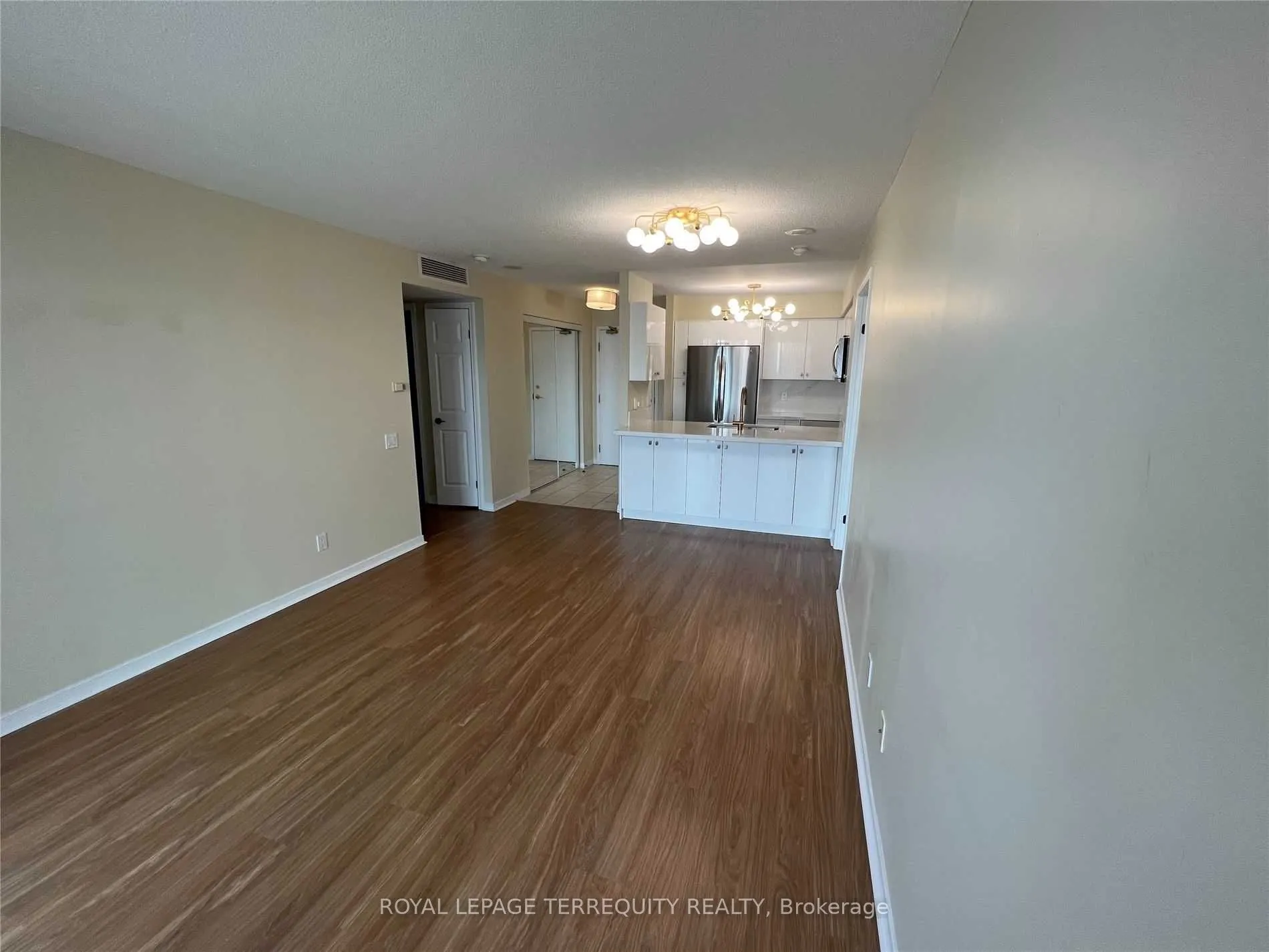 8 Hillcrest Avenue, #2915