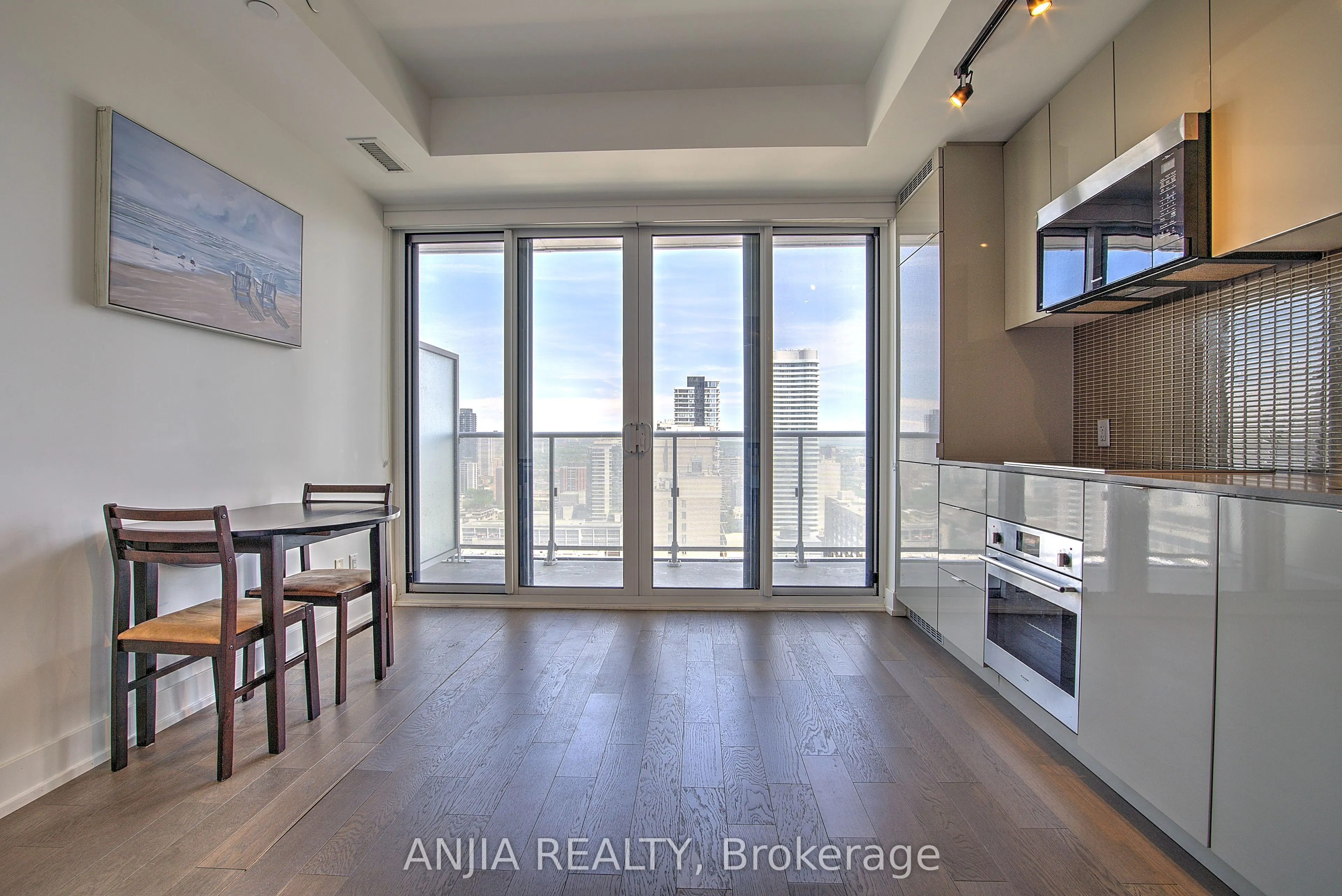 7 Grenville Street, #3008