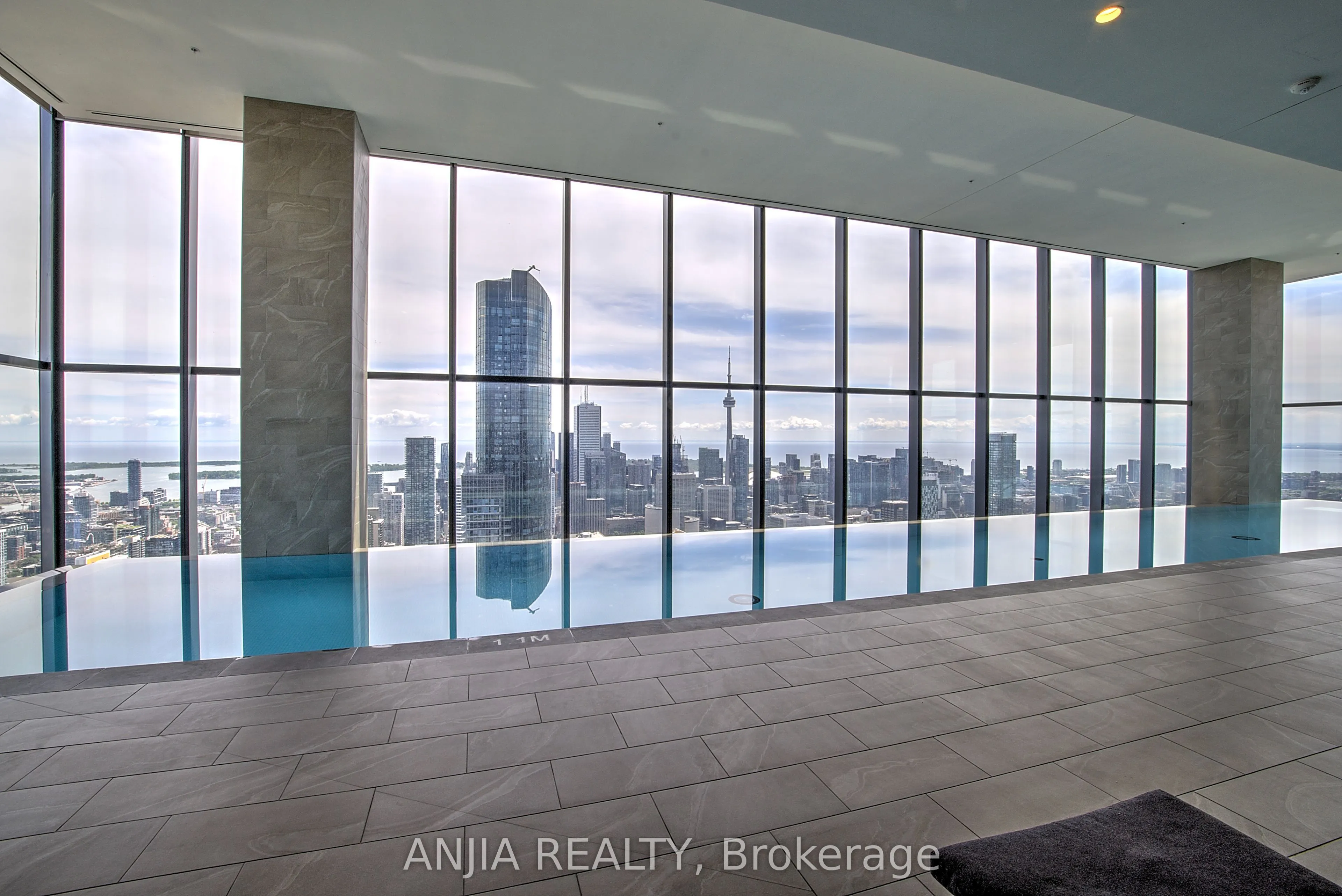 7 Grenville Street, #3008