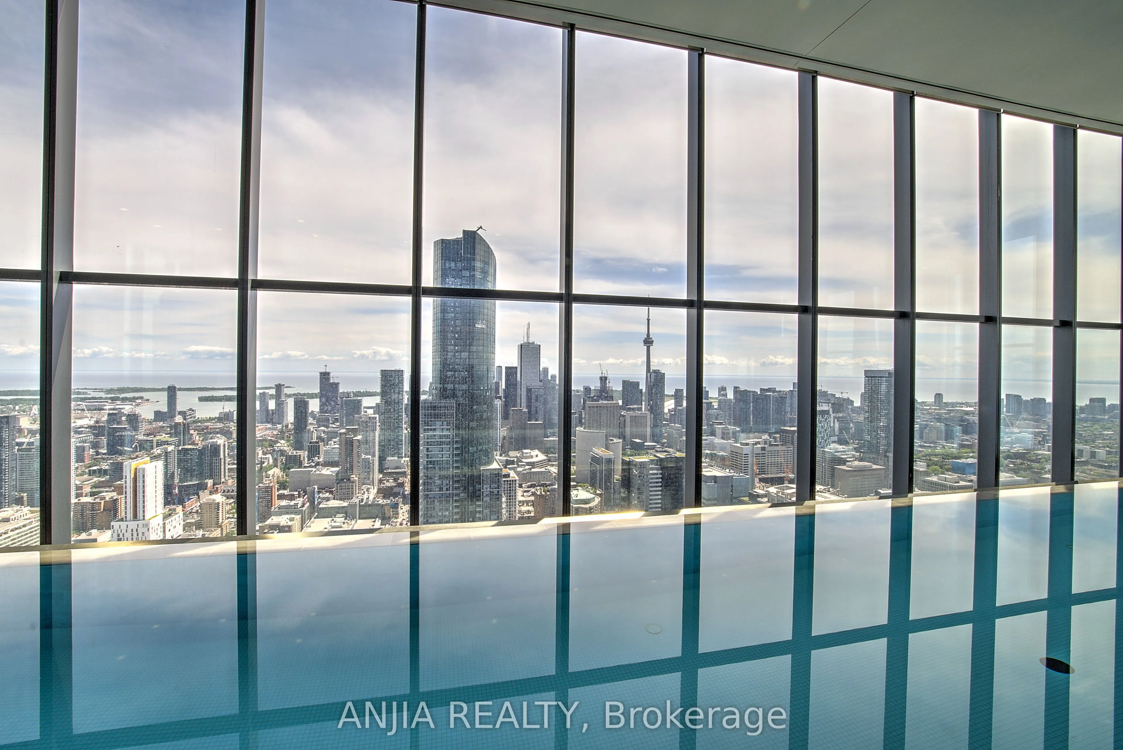 7 Grenville Street, #3008