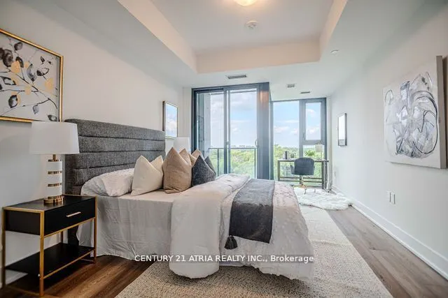 250 Lawrence Avenue W, #803