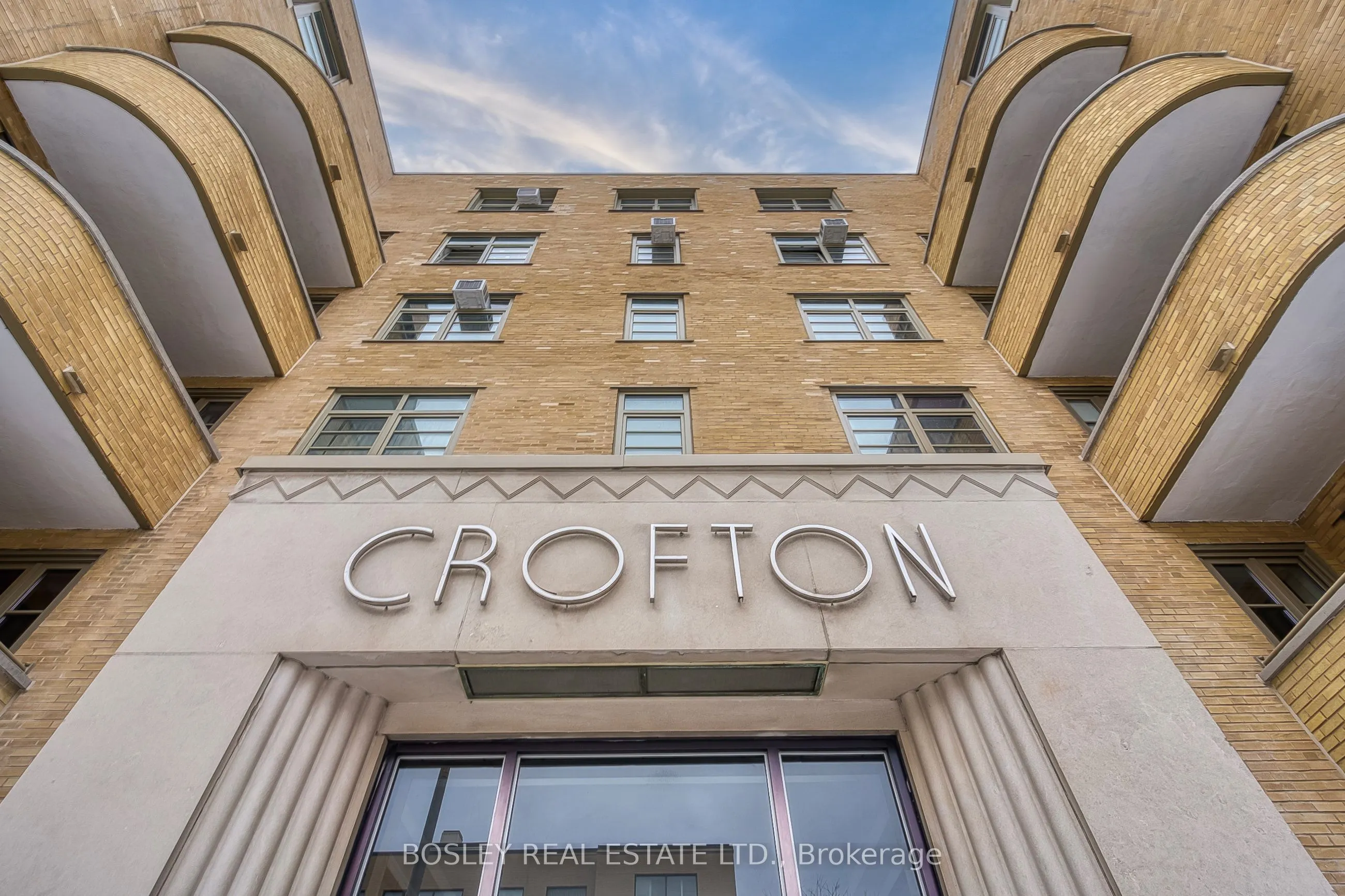 717 Eglinton Avenue W, #505