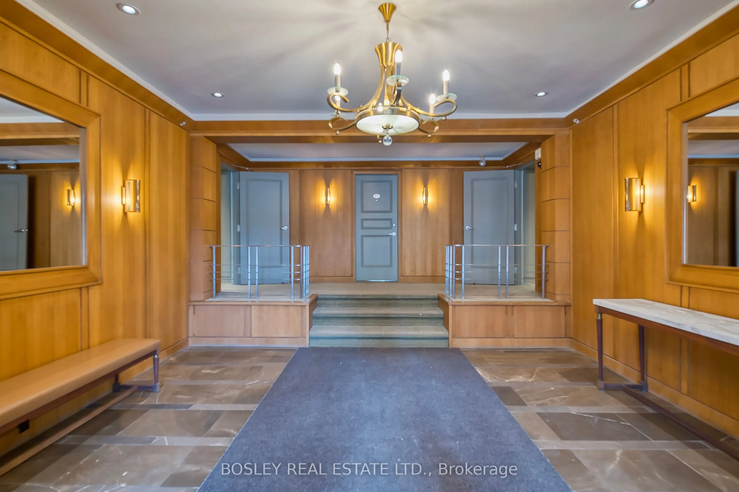717 Eglinton Avenue W, #505