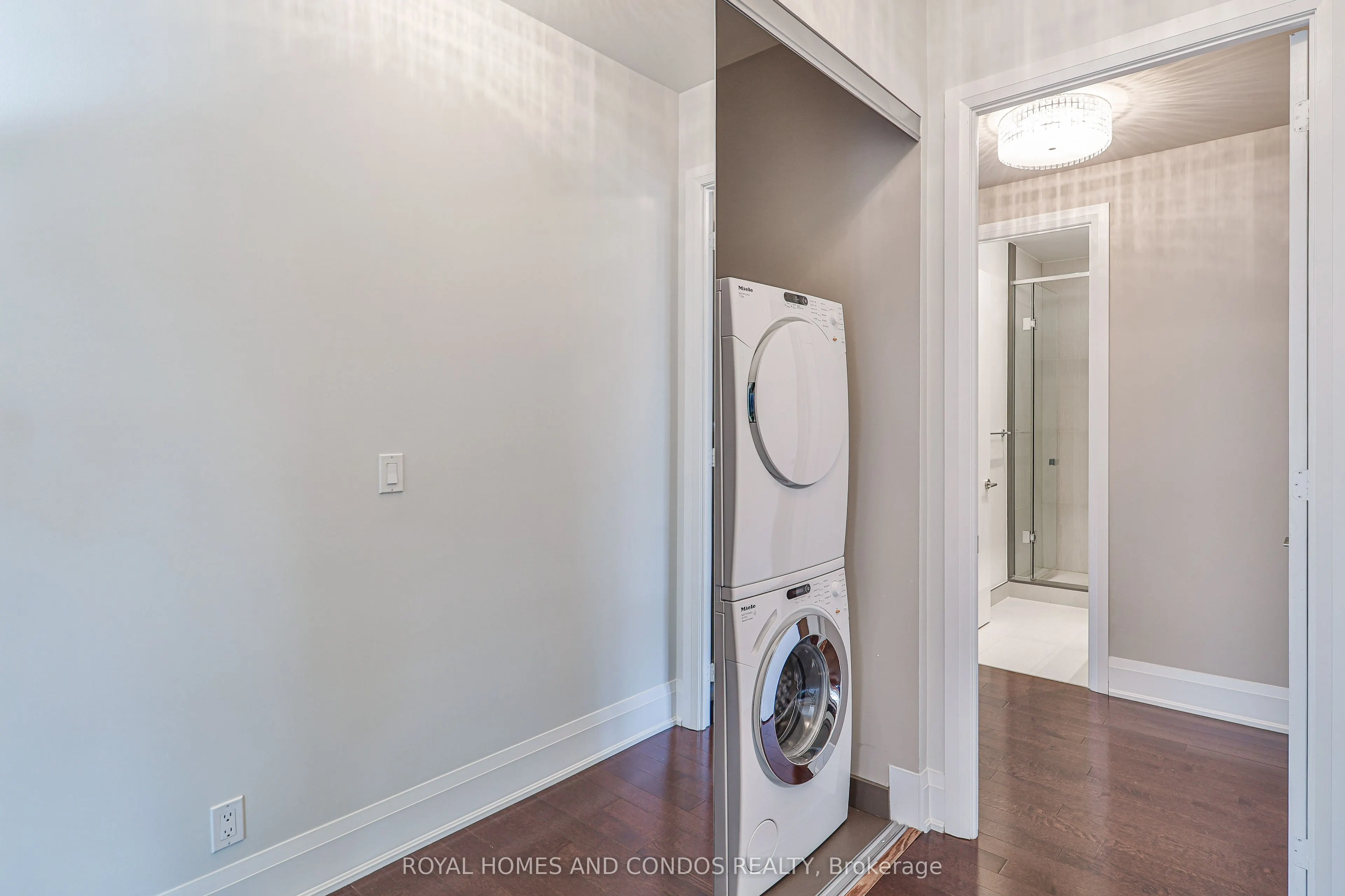 150 Homewood Avenue, #L 303