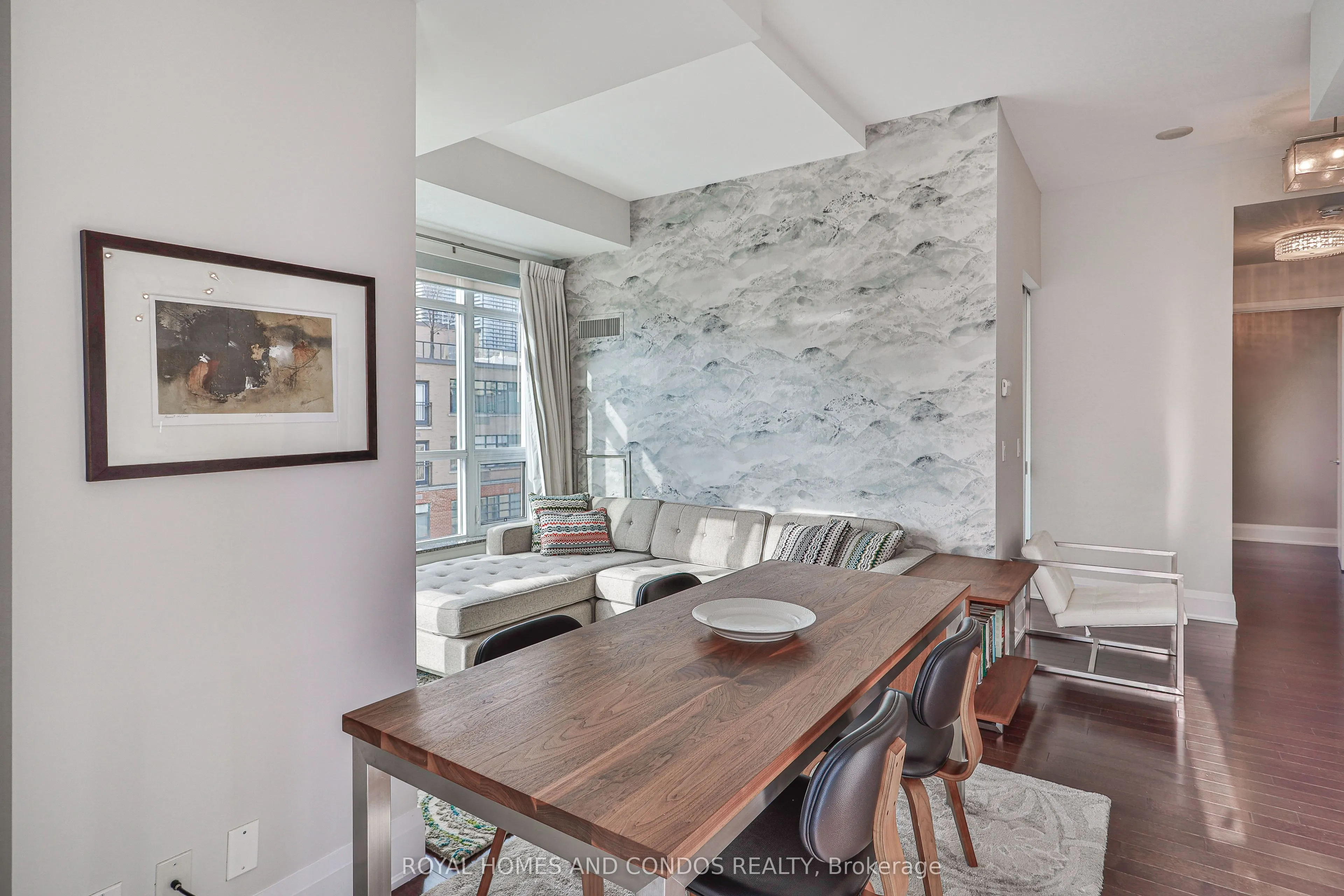 150 Homewood Avenue, #L 303