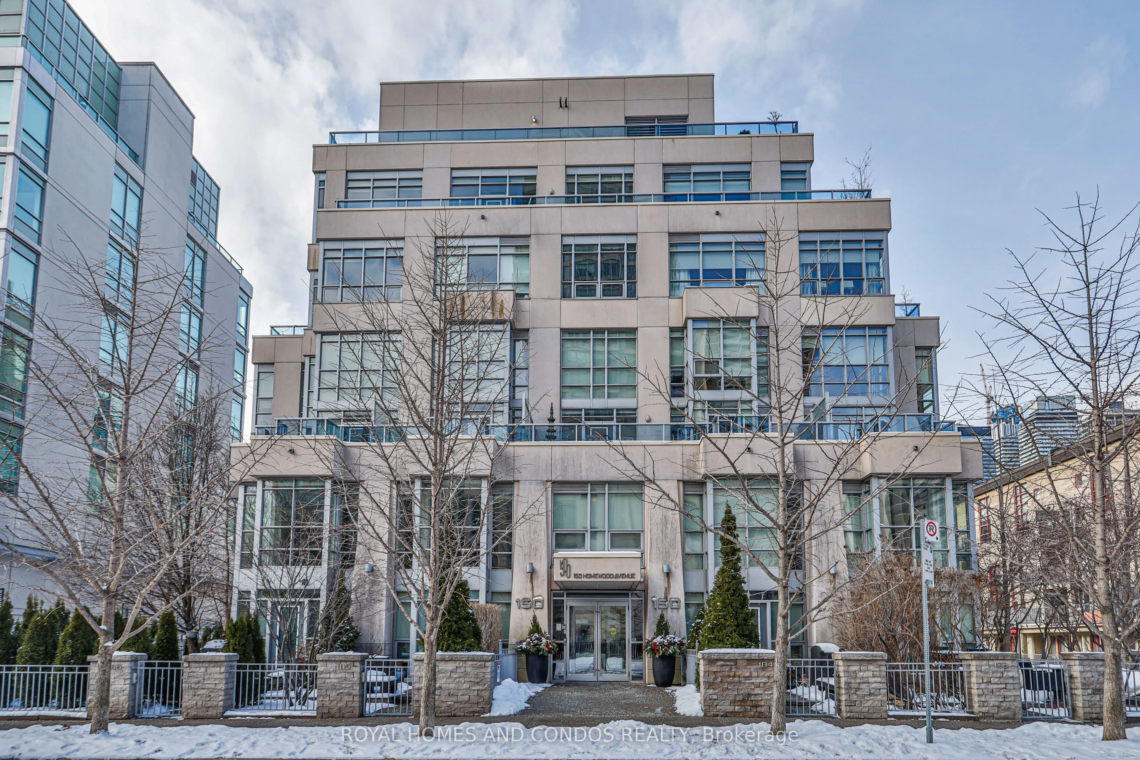 150 Homewood Avenue, #L 303