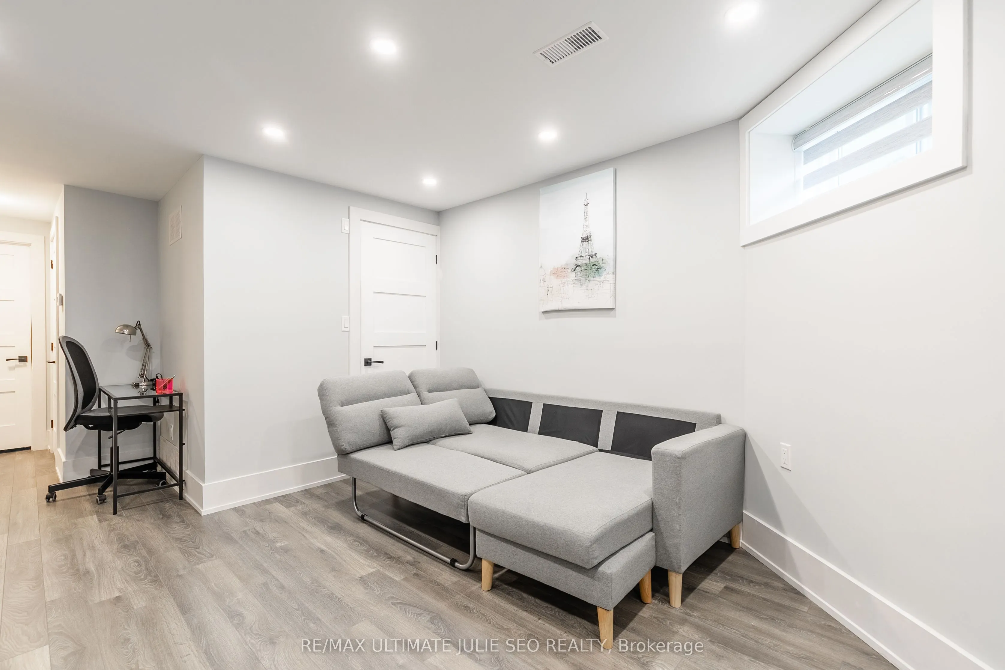223 Manning Avenue