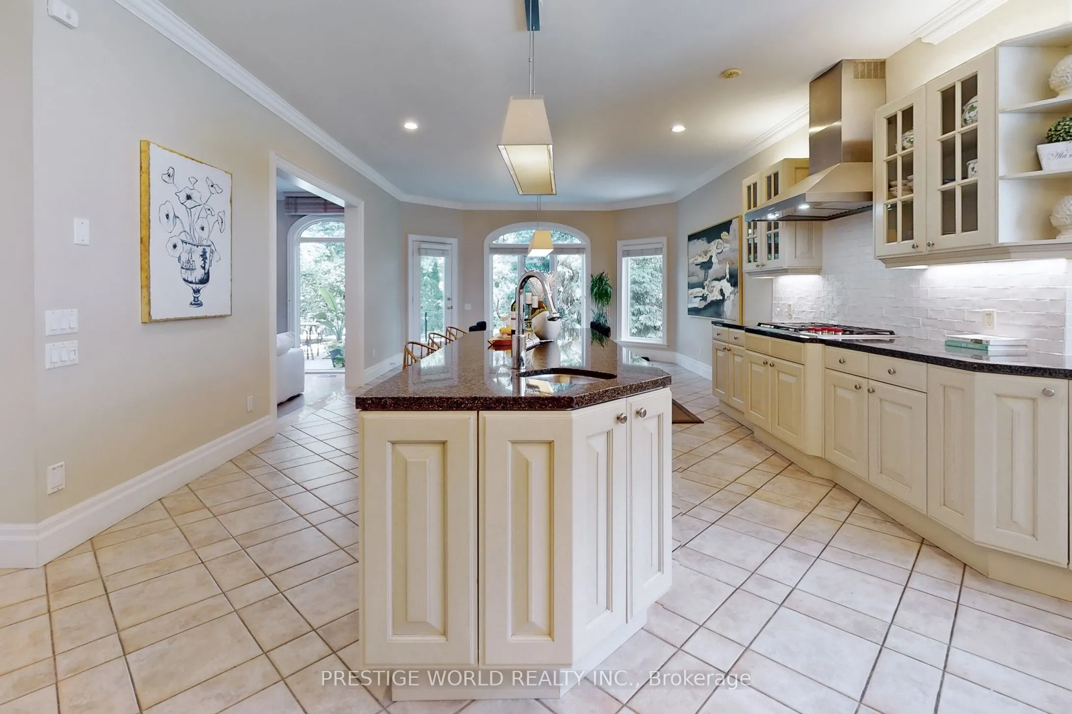 37 Rollscourt Drive