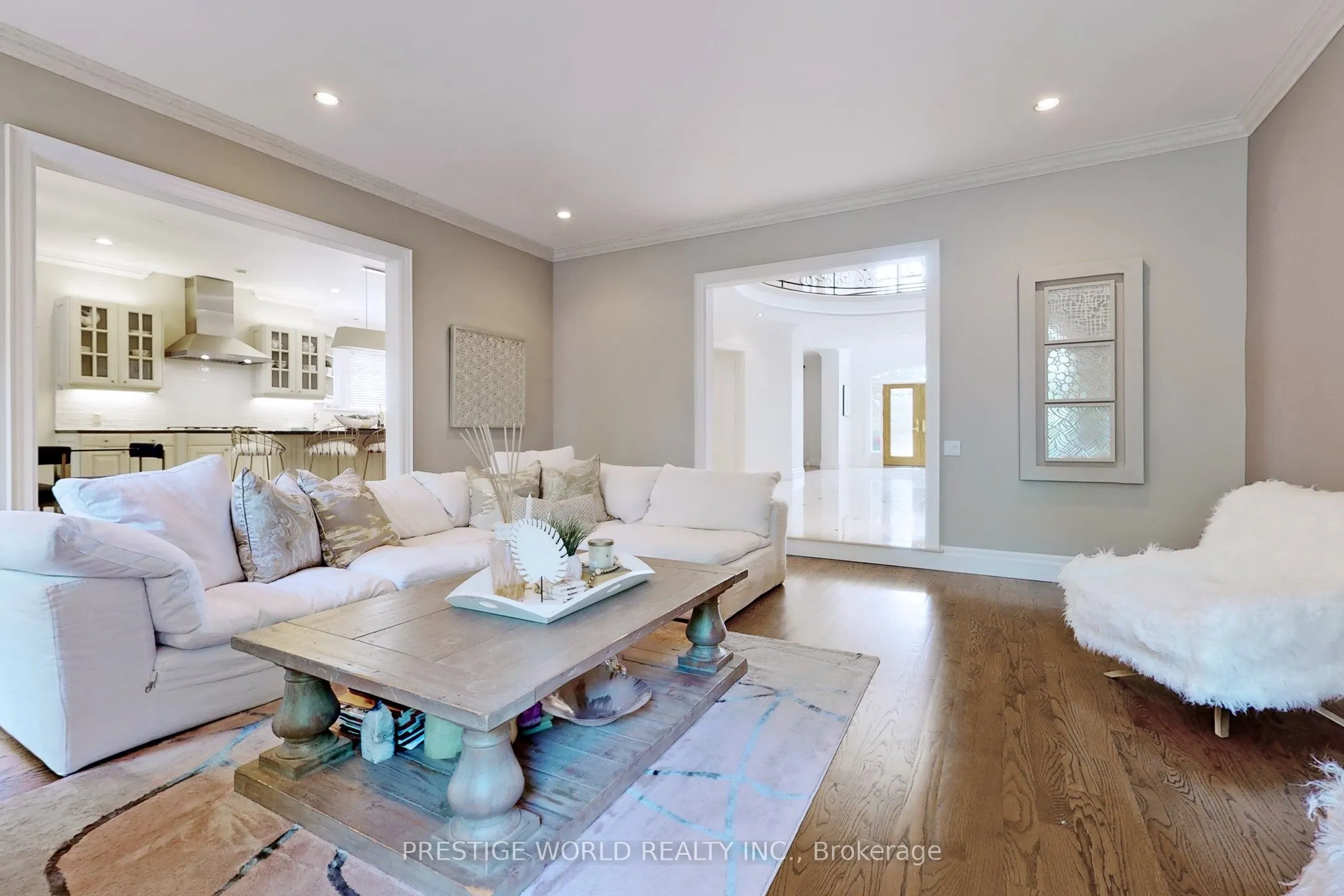 37 Rollscourt Drive
