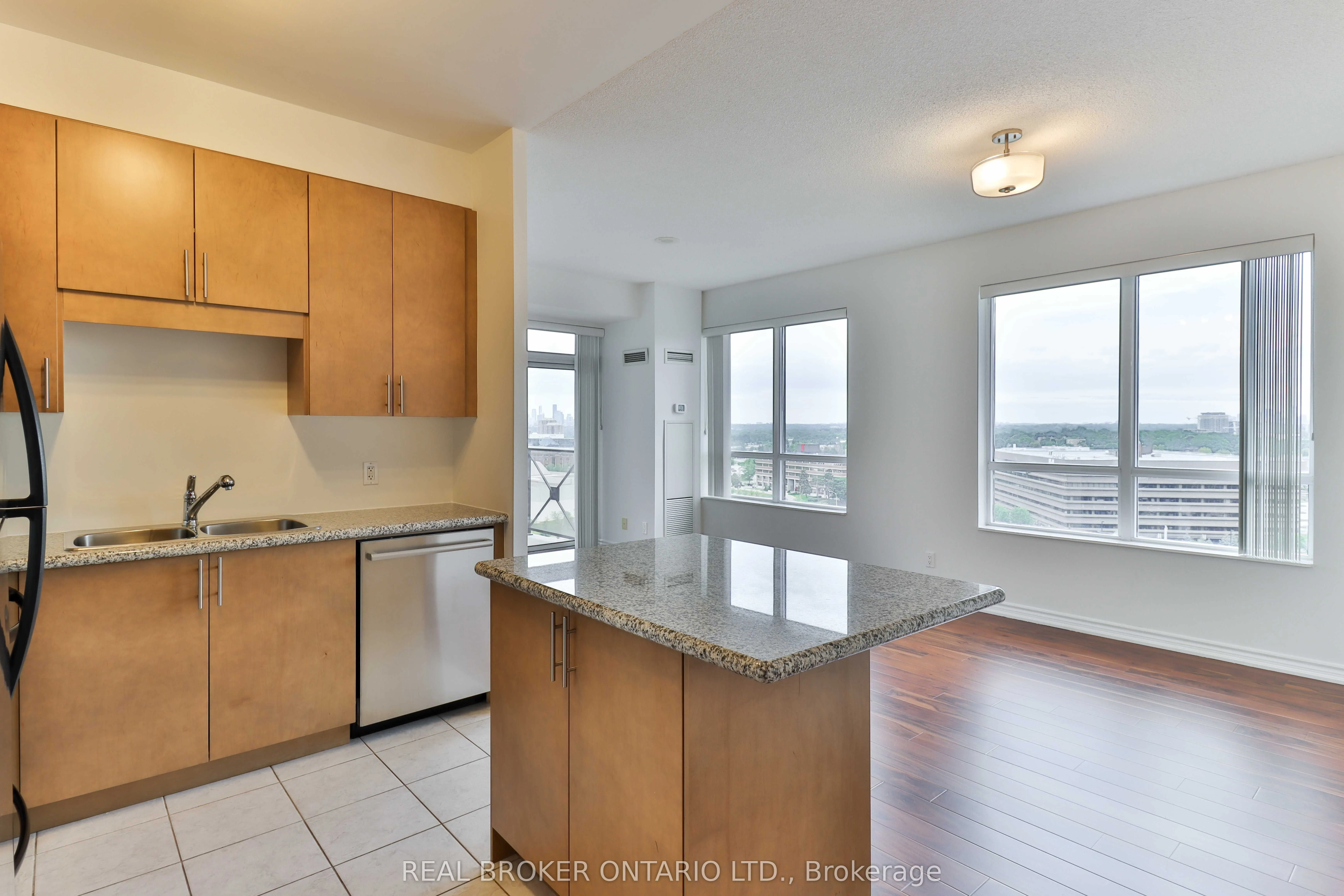 135 Wynford Drive #1505