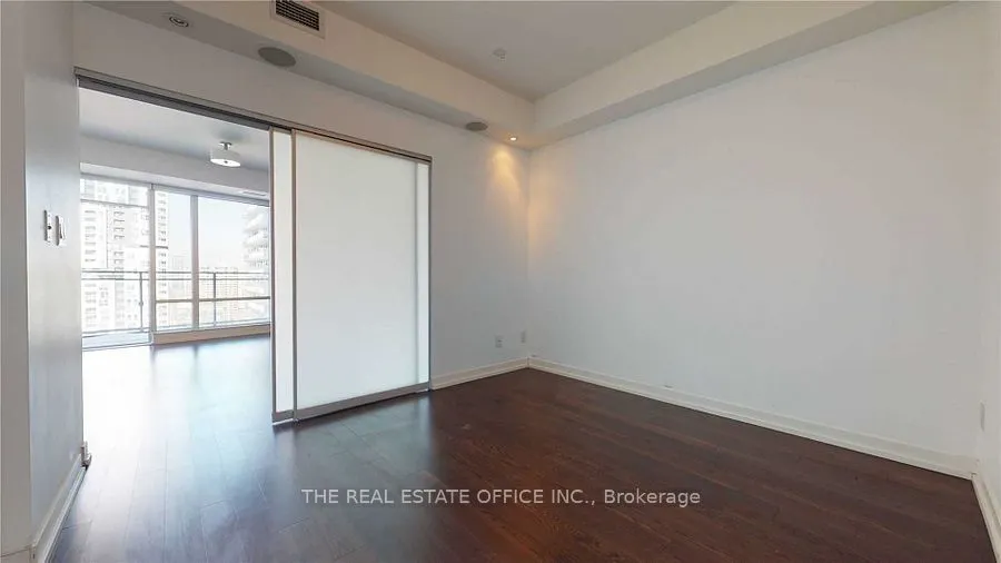 21 Widmer Street, #1805