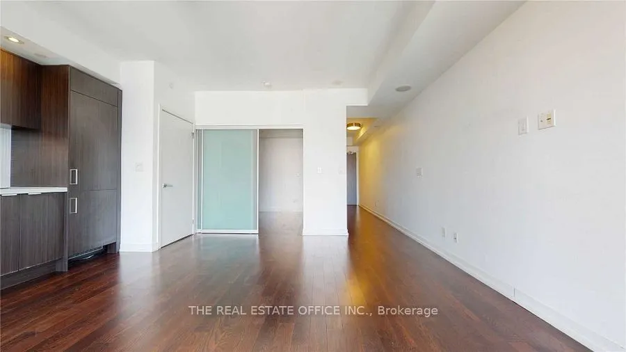 21 Widmer Street, #1805