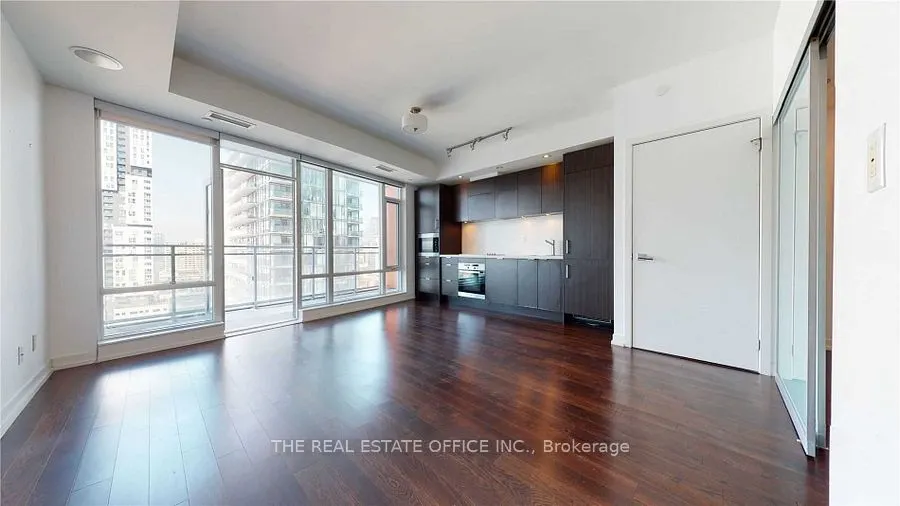 21 Widmer Street, #1805