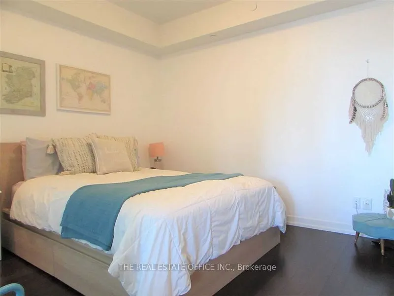 21 Widmer Street, #1805