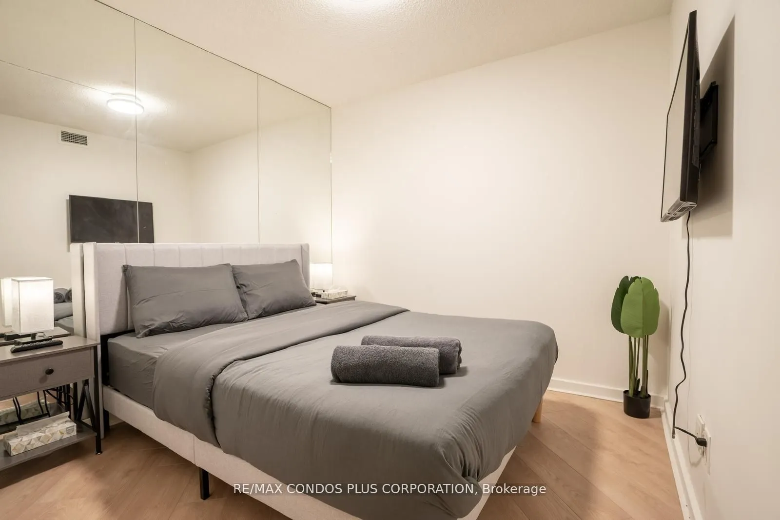 208 Queens Quay W, #603