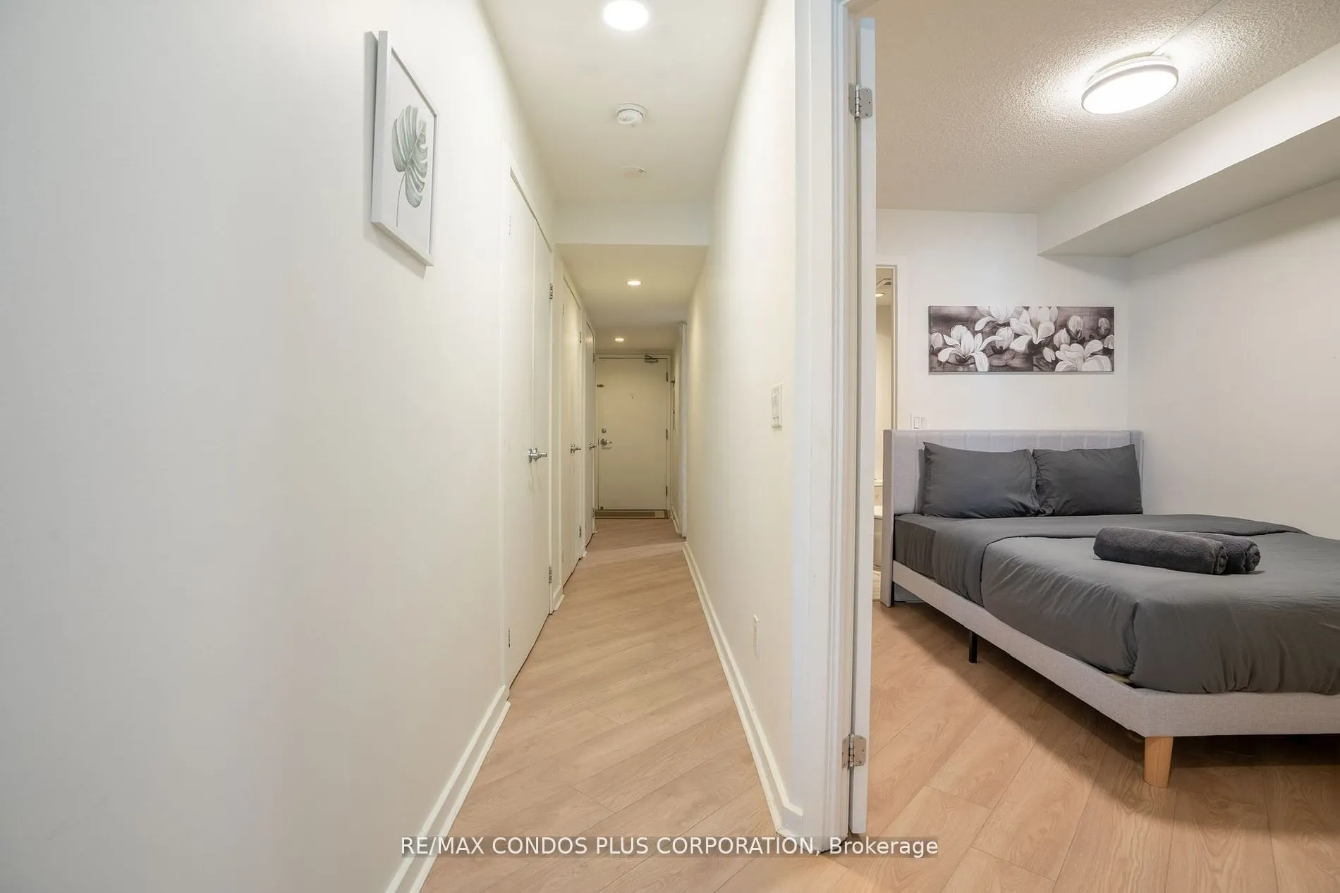 208 Queens Quay W, #603