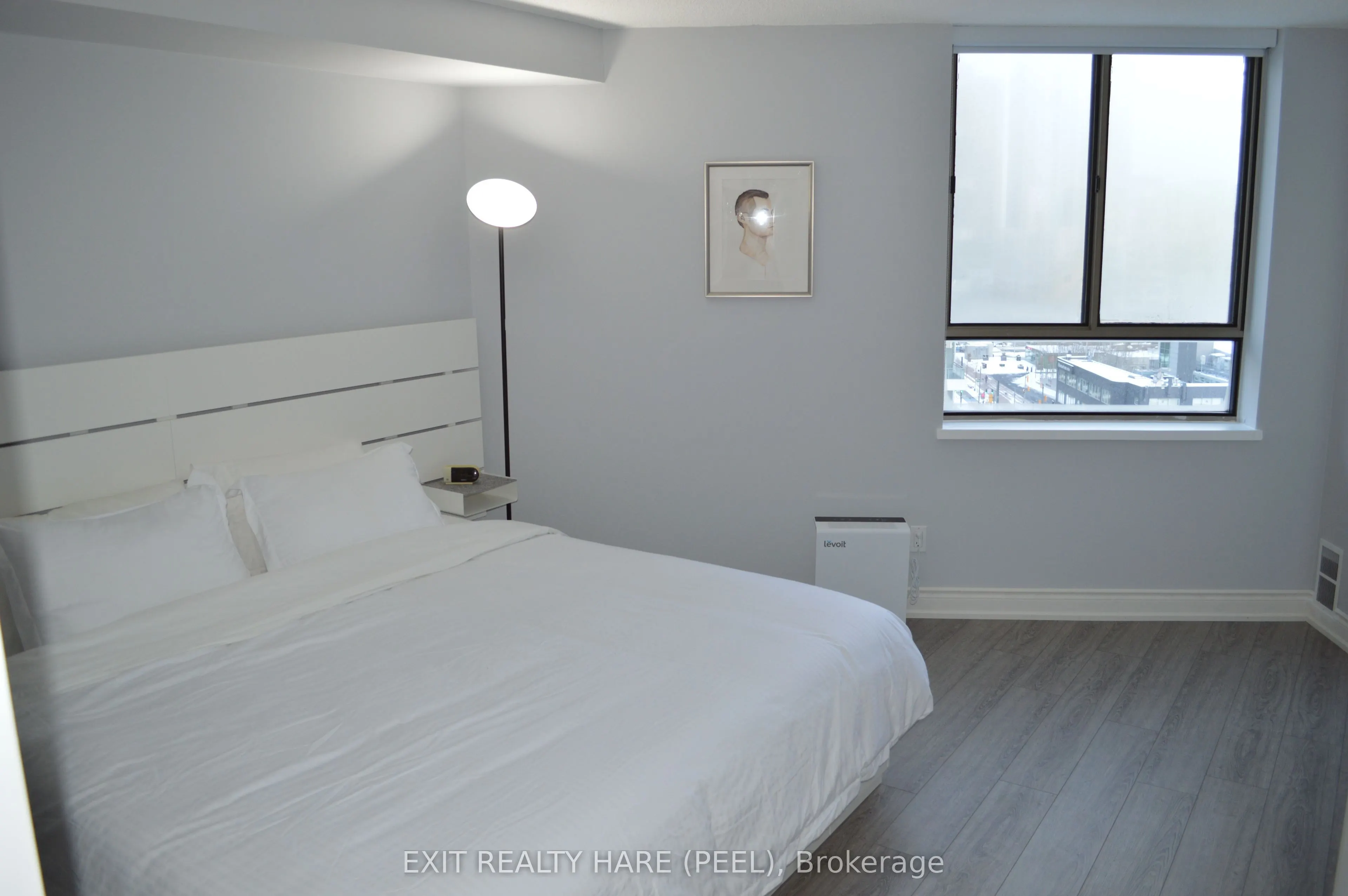 250 Queens Quay W, #1108