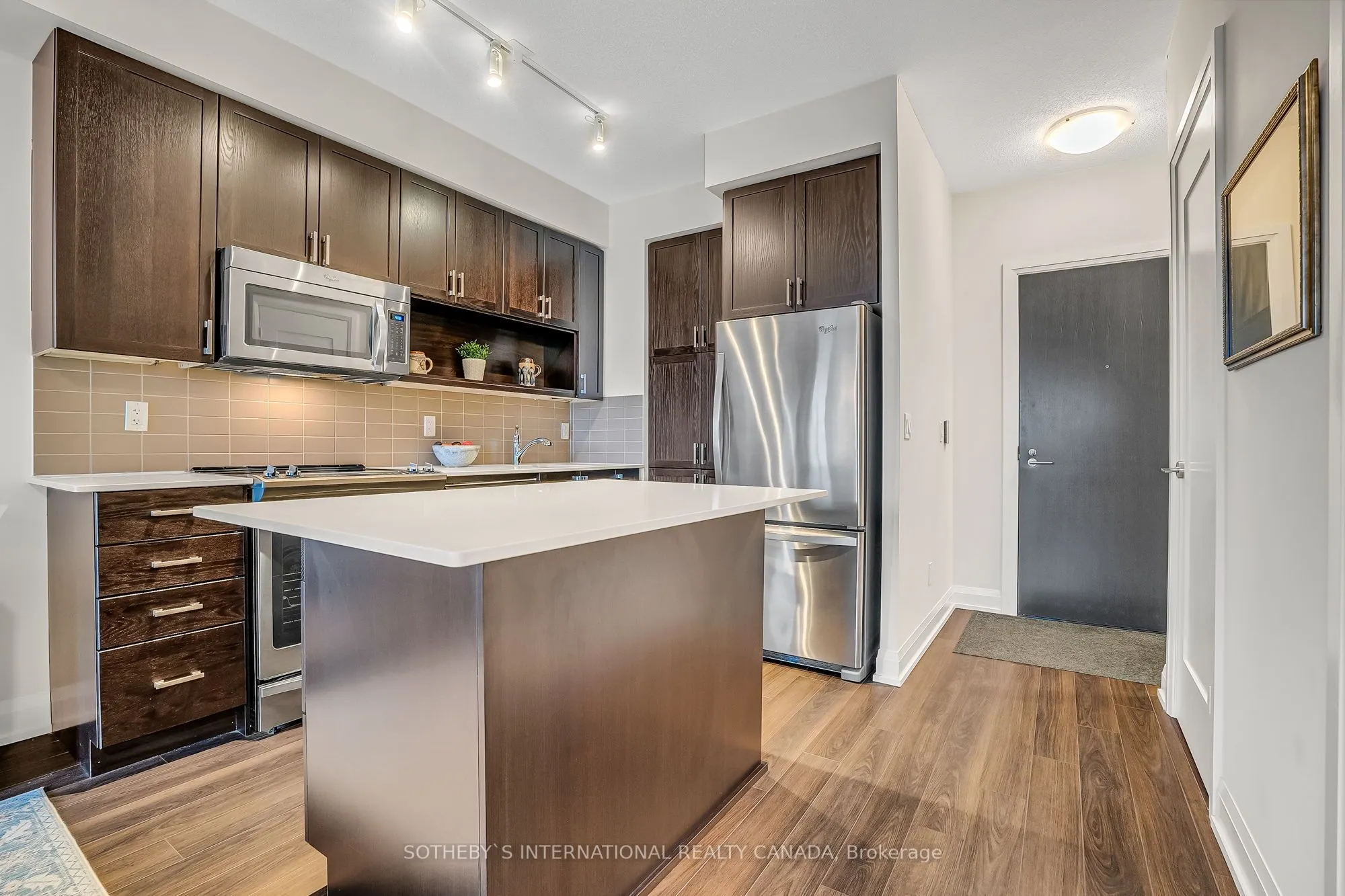 18 Graydon Hall Drive, #1404