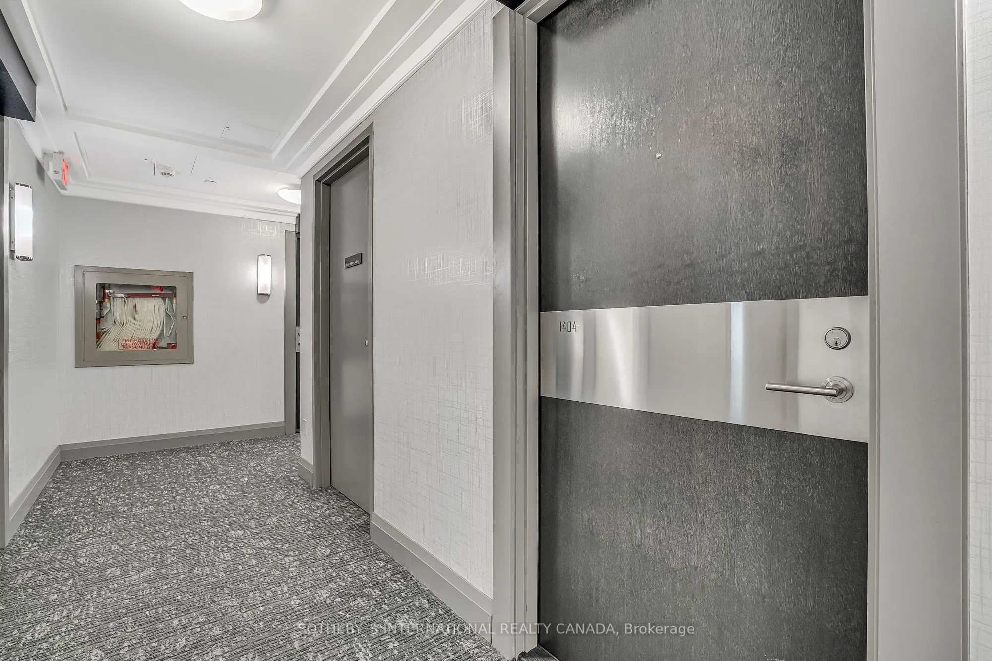 18 Graydon Hall Drive, #1404