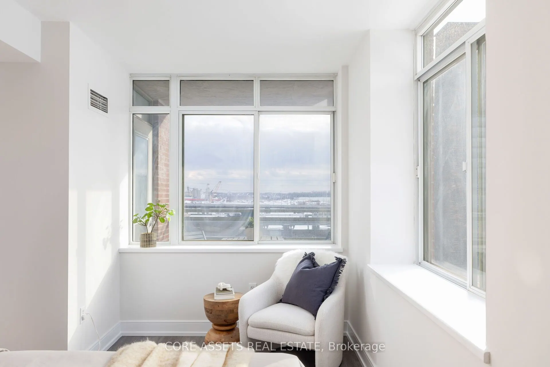 70 Mill Street, #810