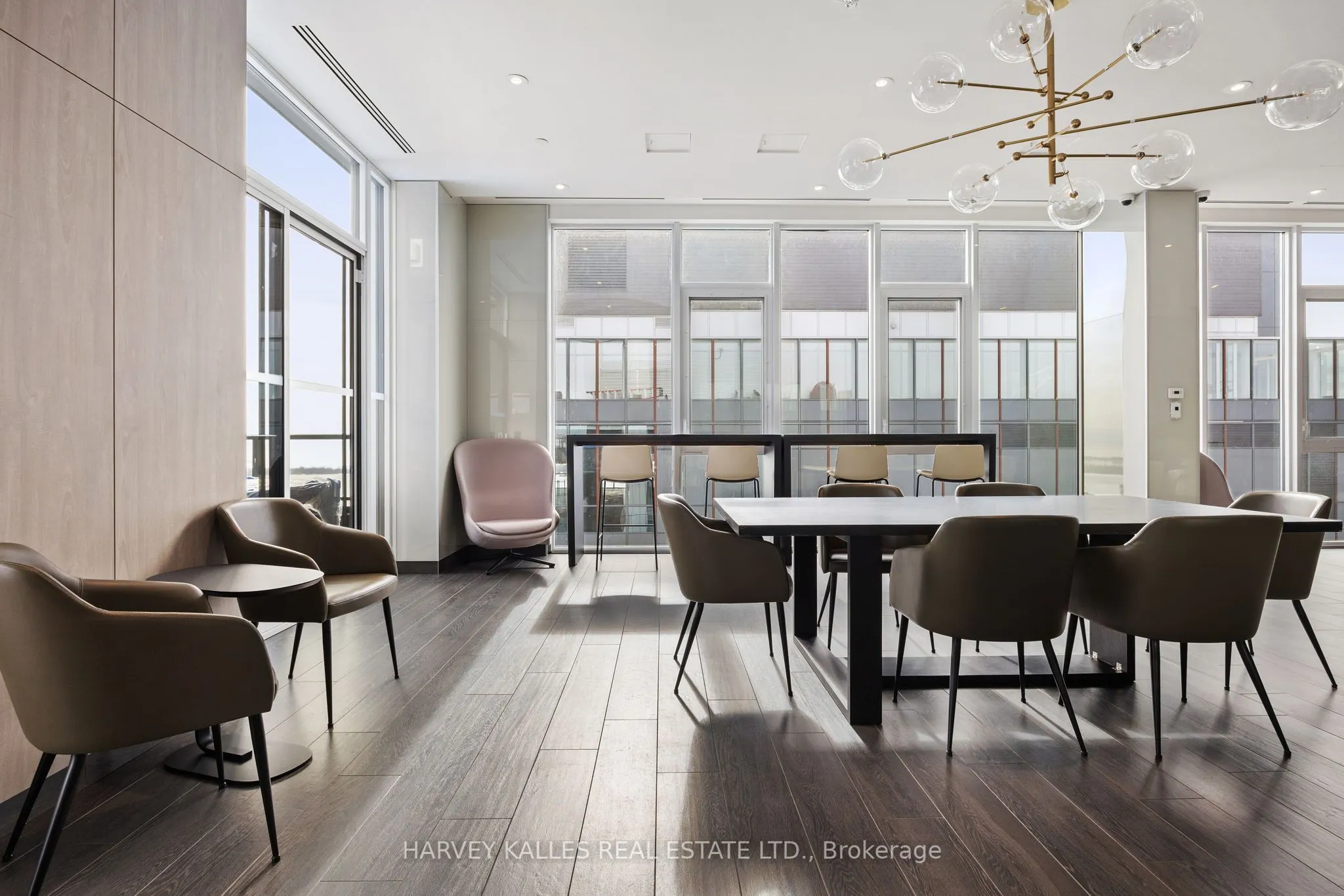 357 King Street W #3507