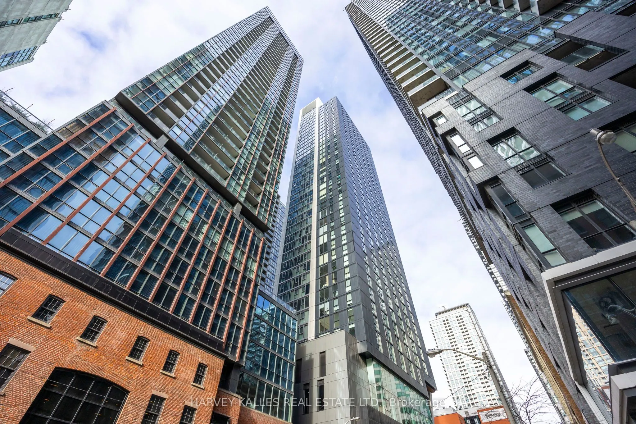 357 King Street W #3507
