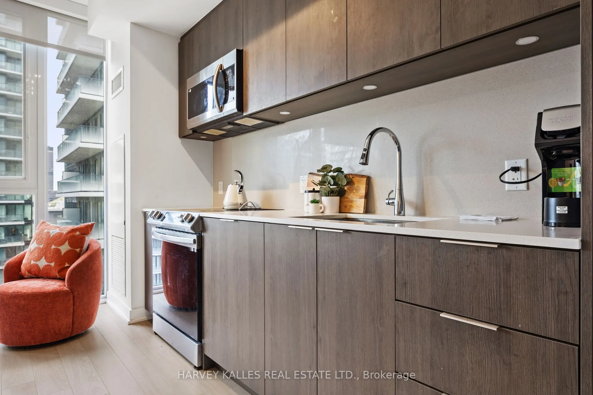 357 King Street W #3507