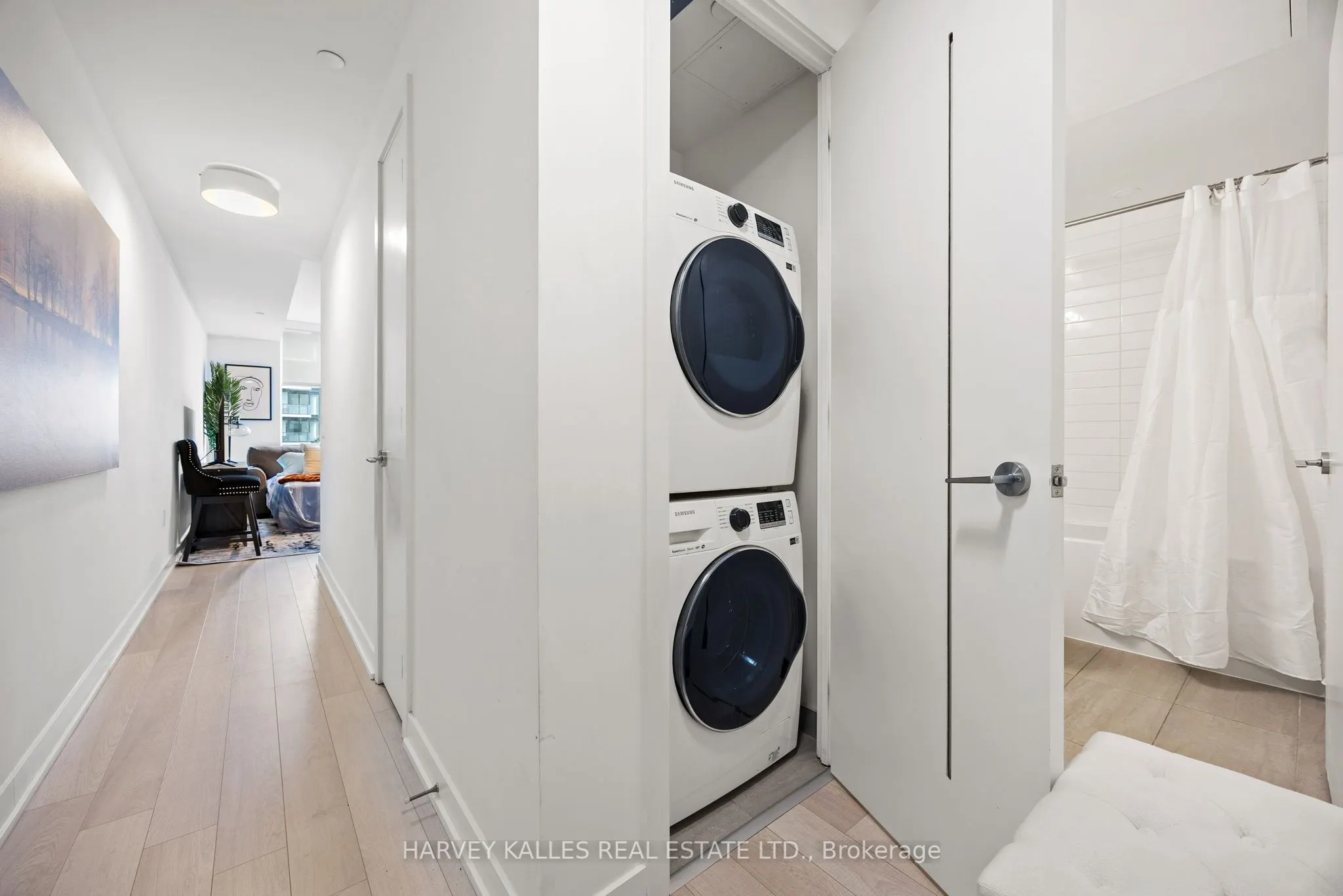 357 King Street W #3507