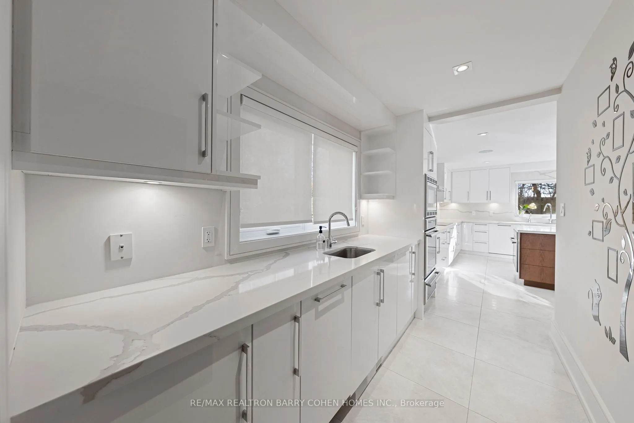 41 Suncrest Drive