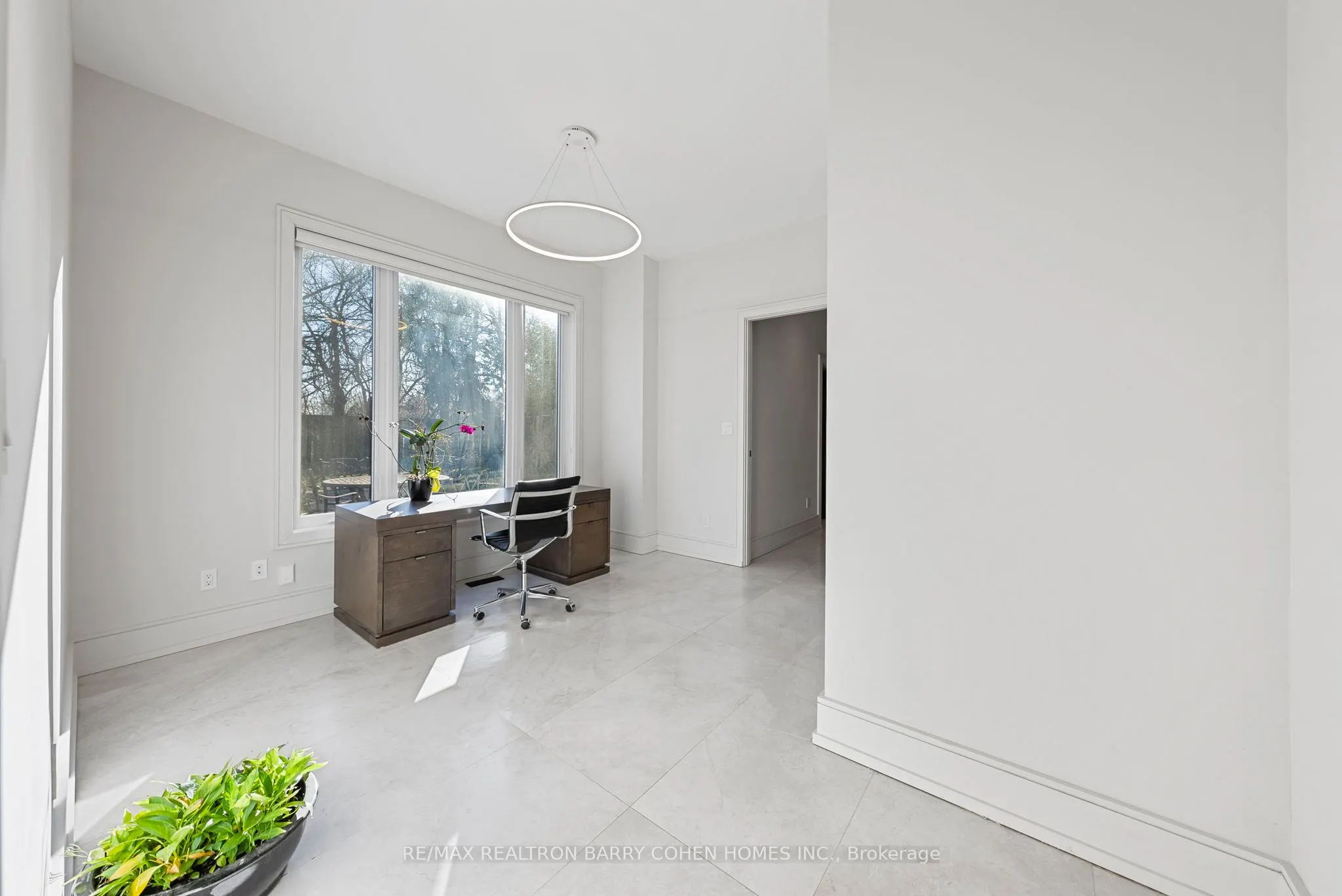 41 Suncrest Drive