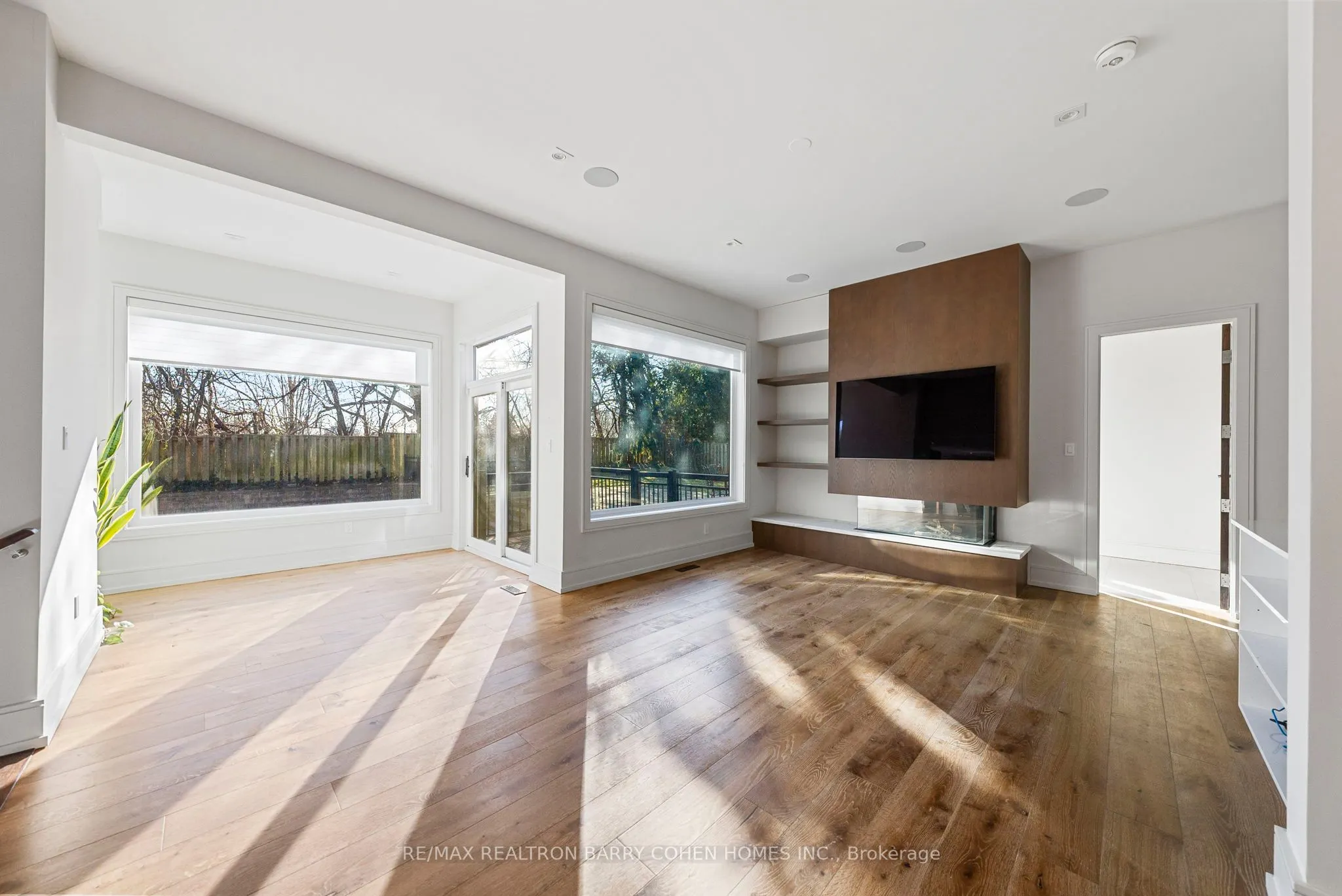 41 Suncrest Drive