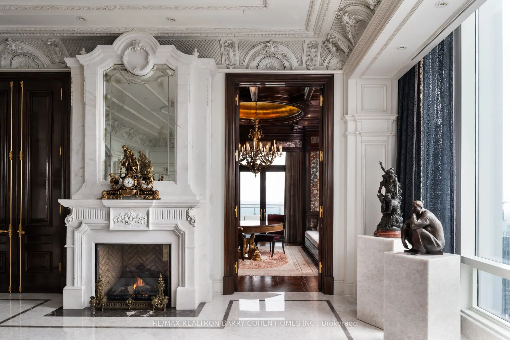50 Yorkville Avenue, #5202
