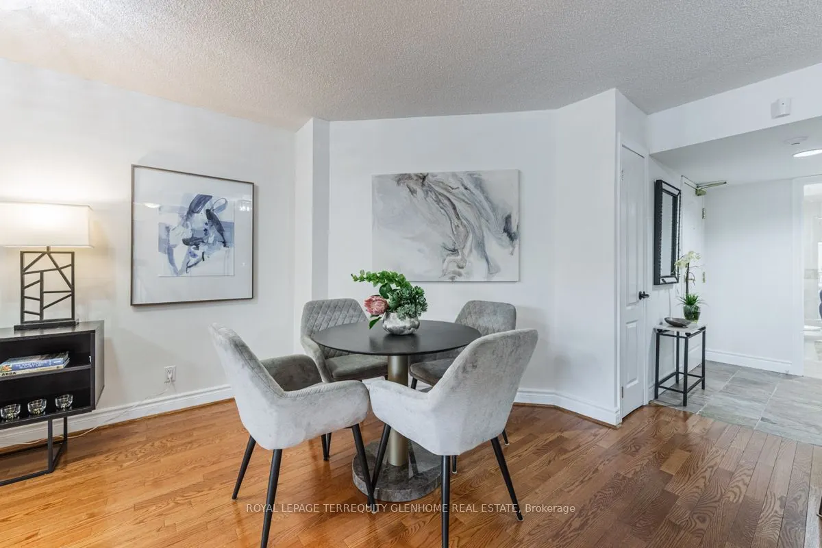 2 Alexandra Boulevard W, #207