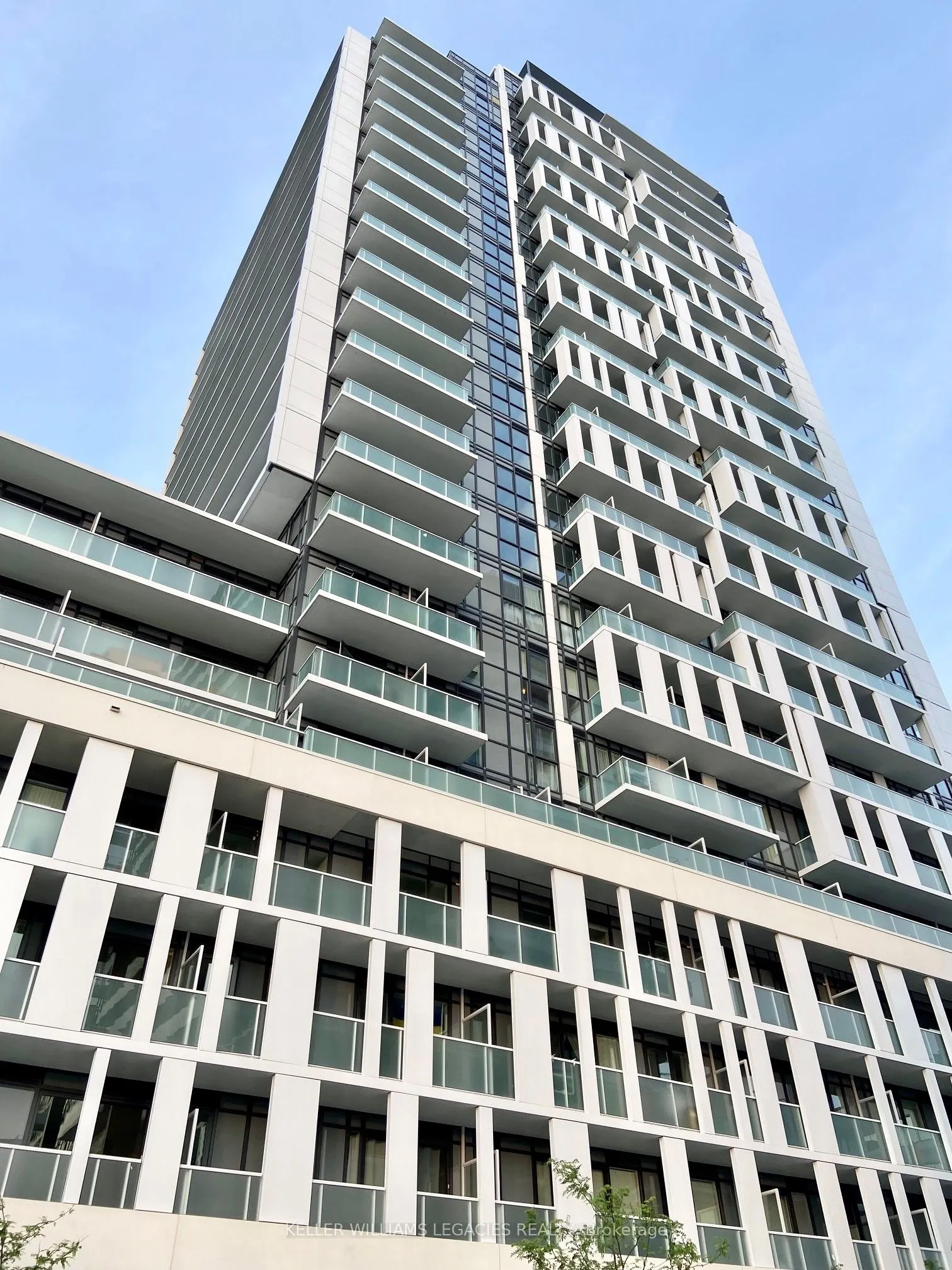 188 Fairview Mall Drive, #1902