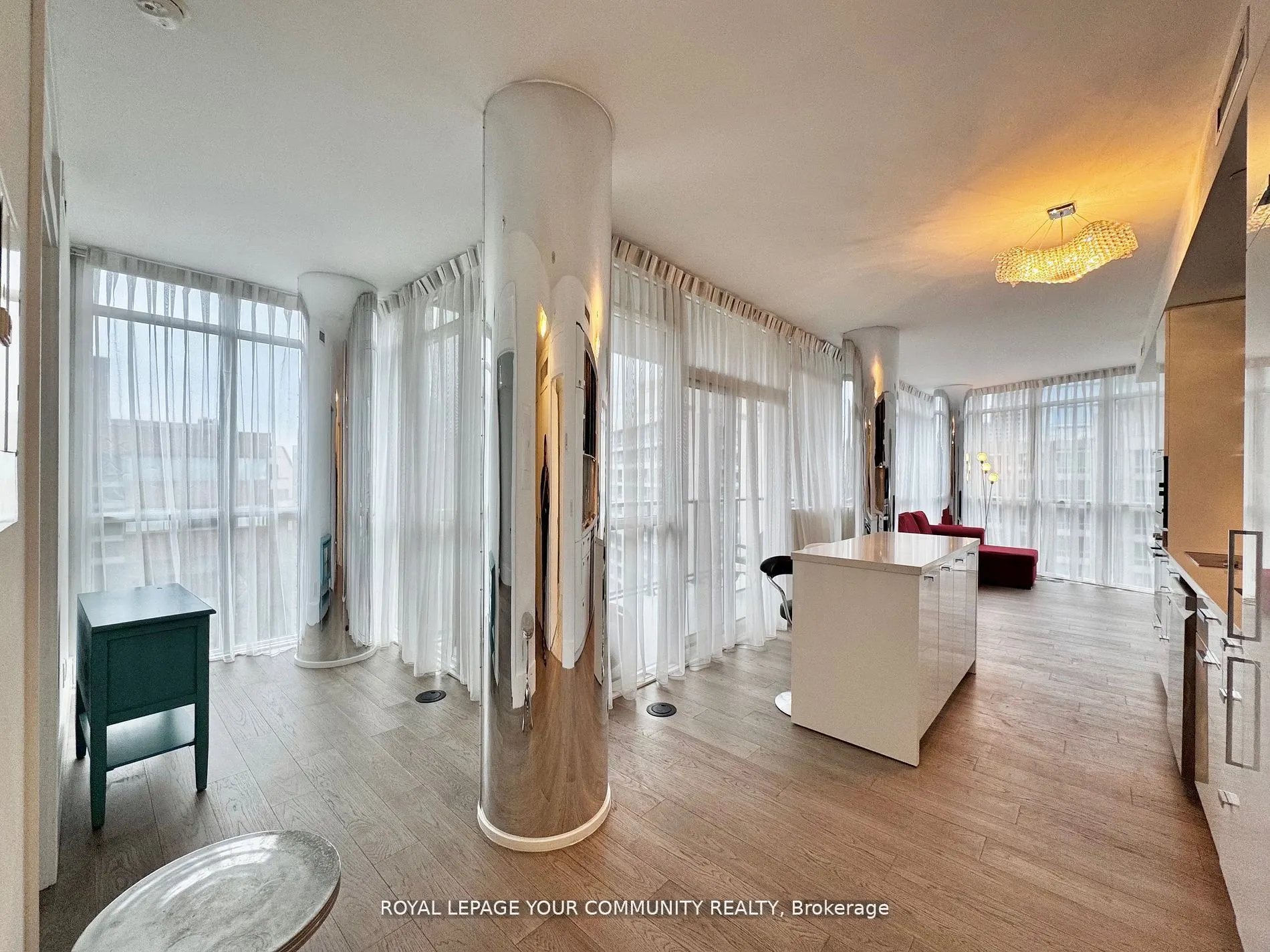 32 Davenport Road, #1307