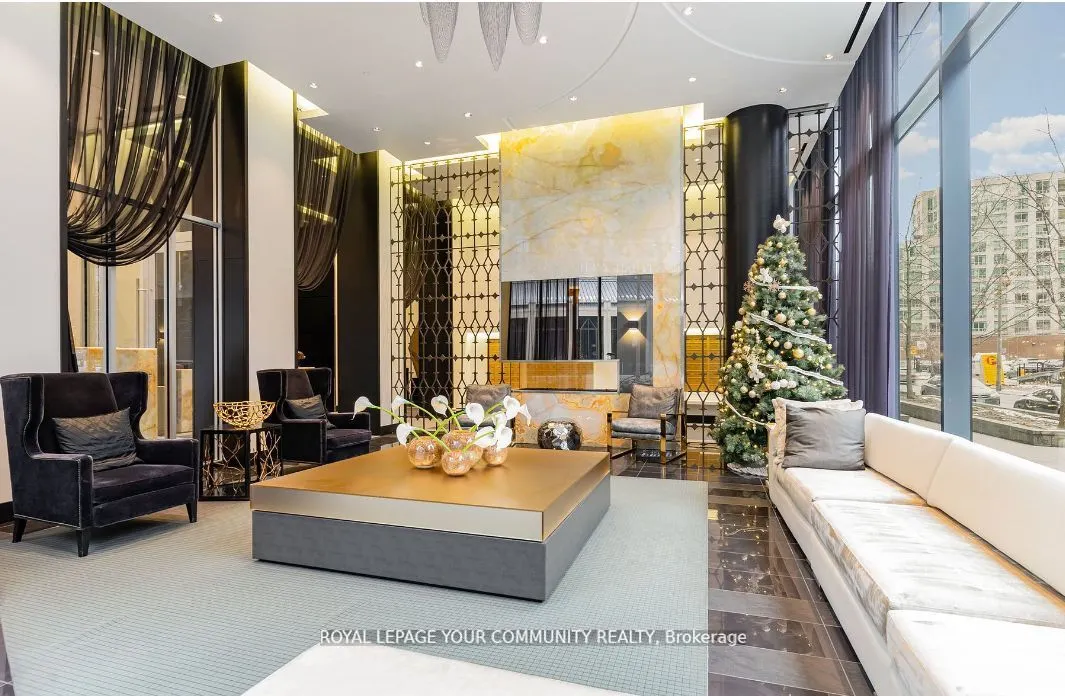 32 Davenport Road, #1307
