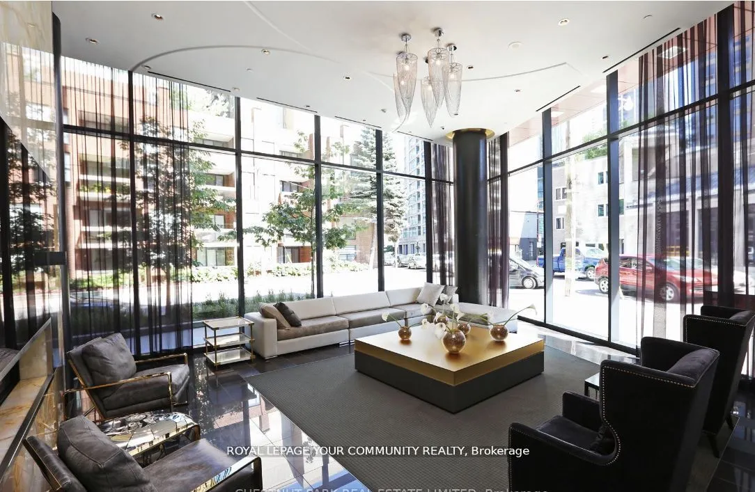 32 Davenport Road, #1307