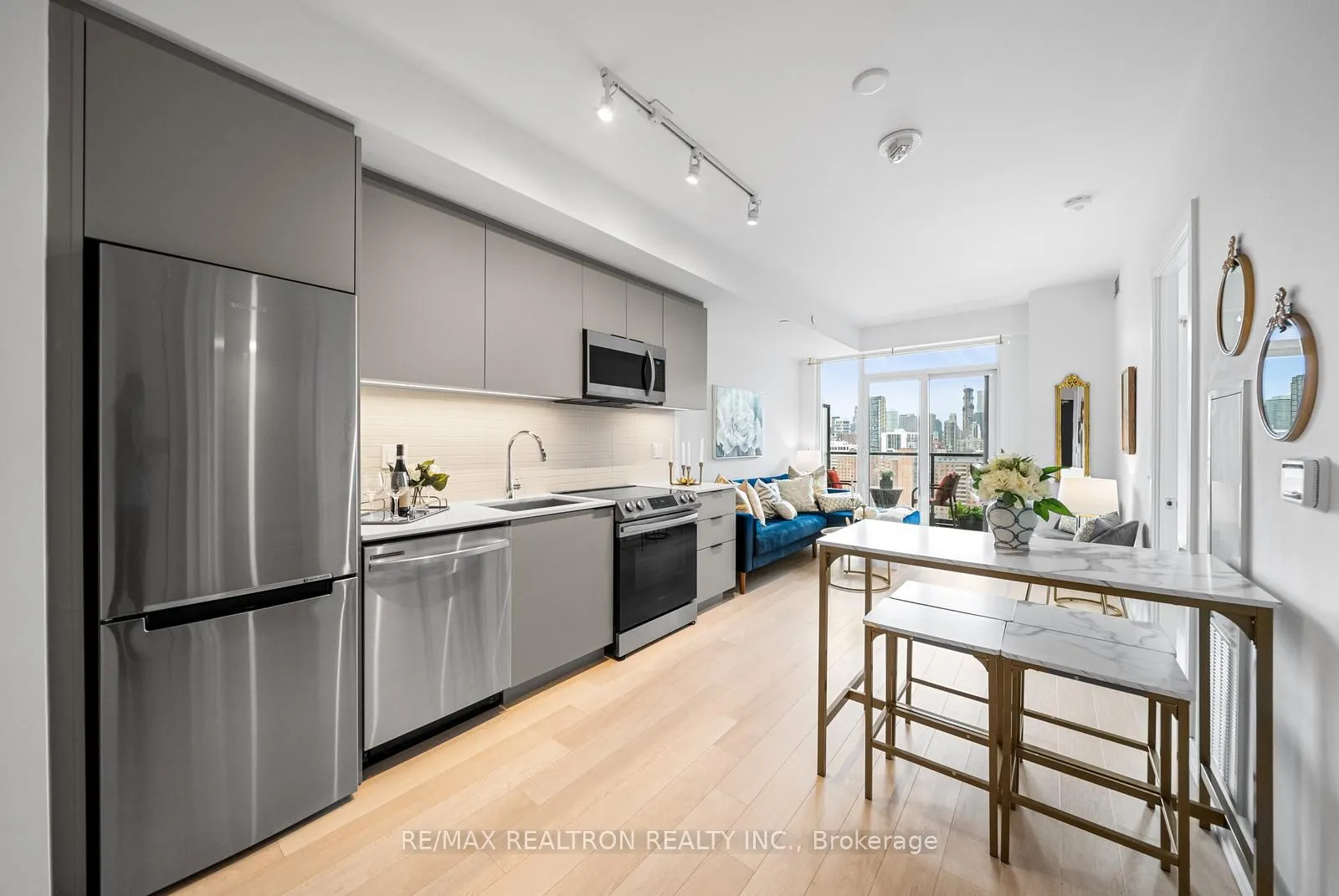 48 Power Street, #1810
