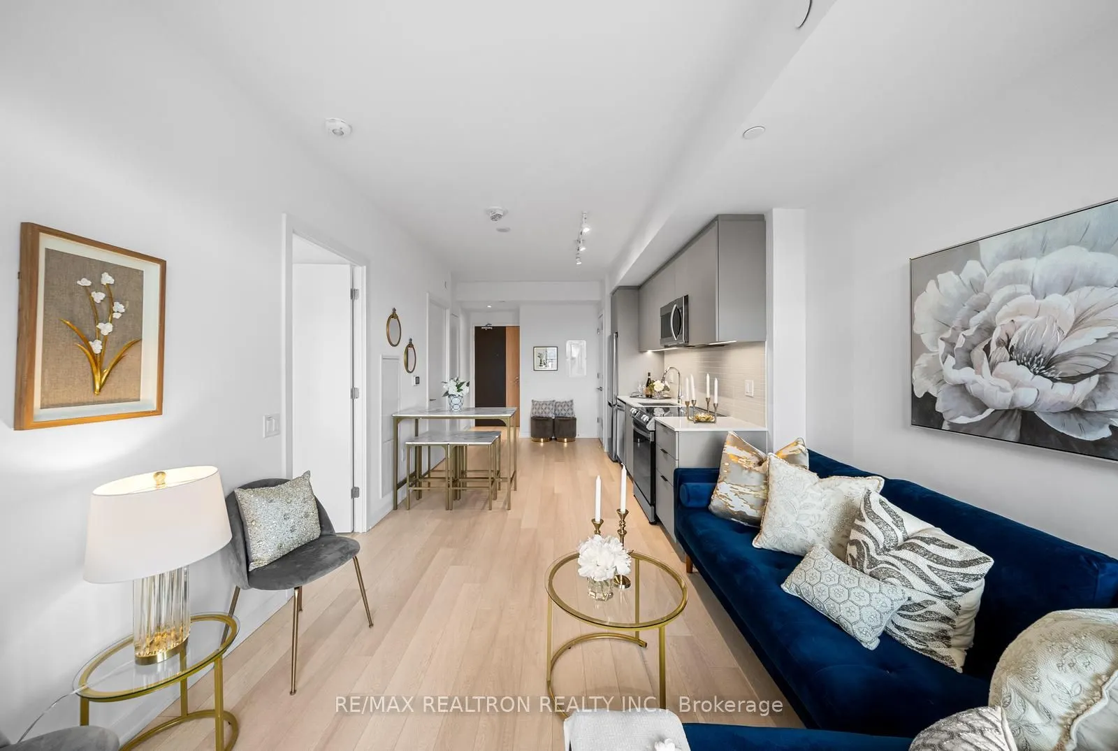 48 Power Street, #1810