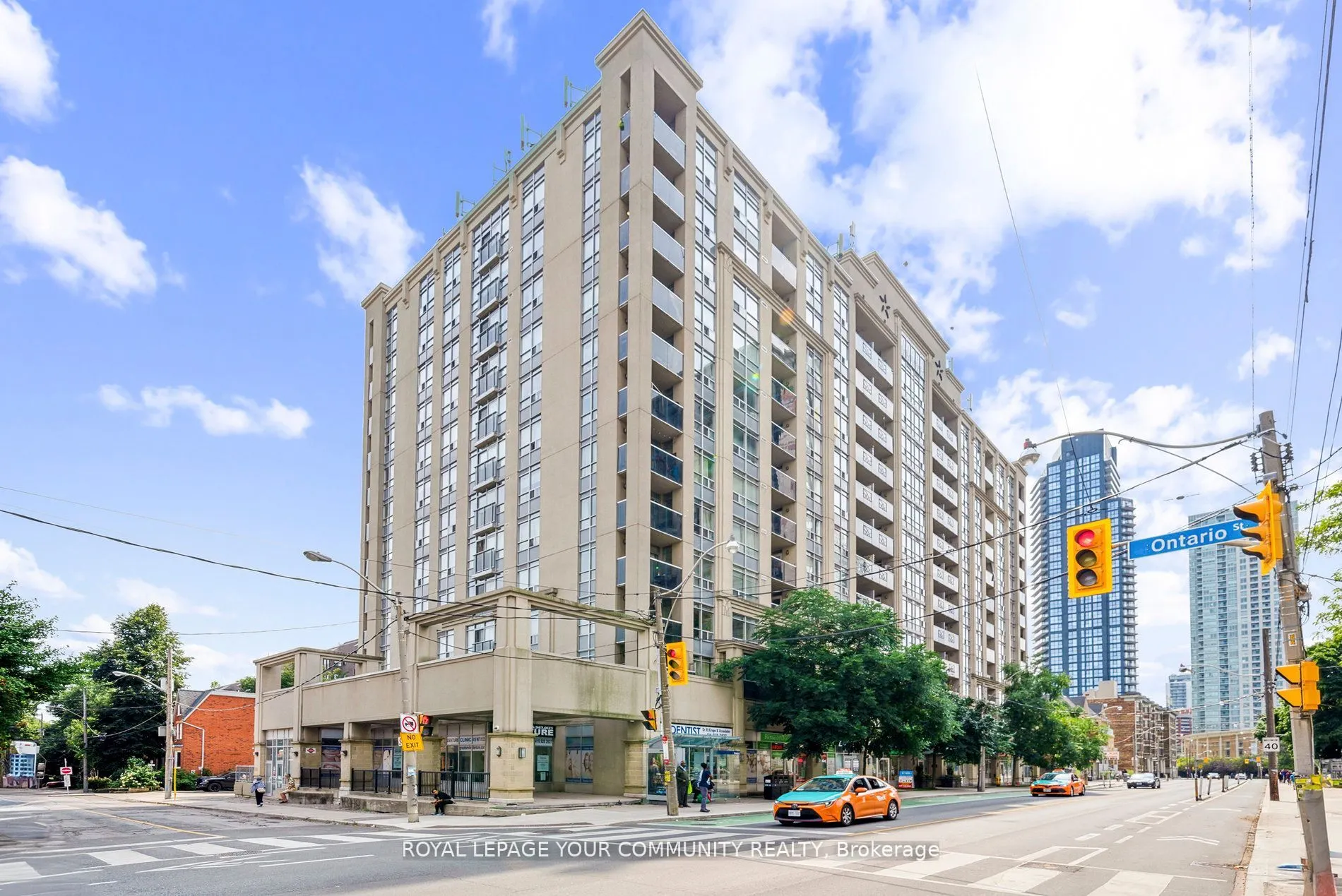 225 Wellesley Street E #407