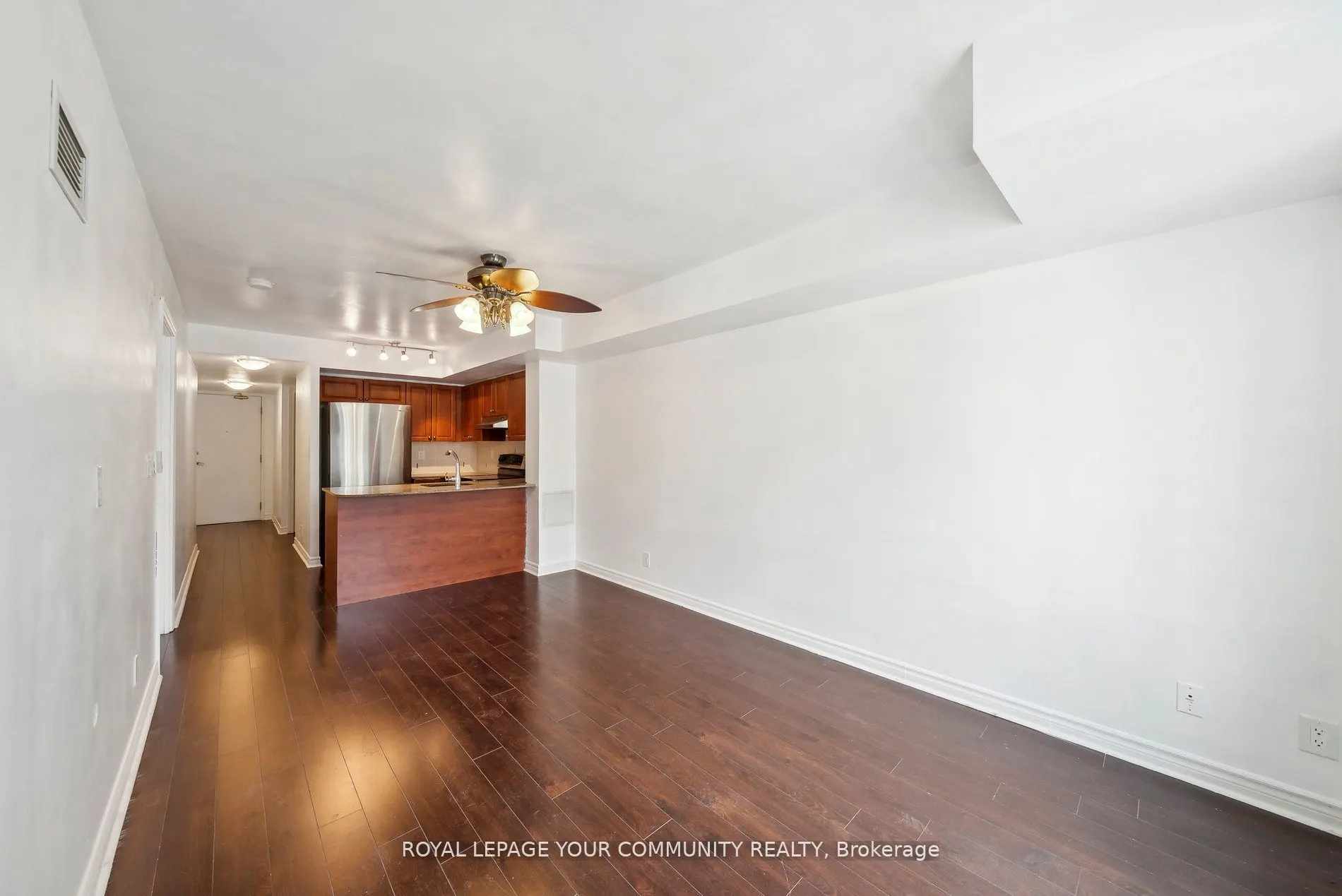 225 Wellesley Street E #407